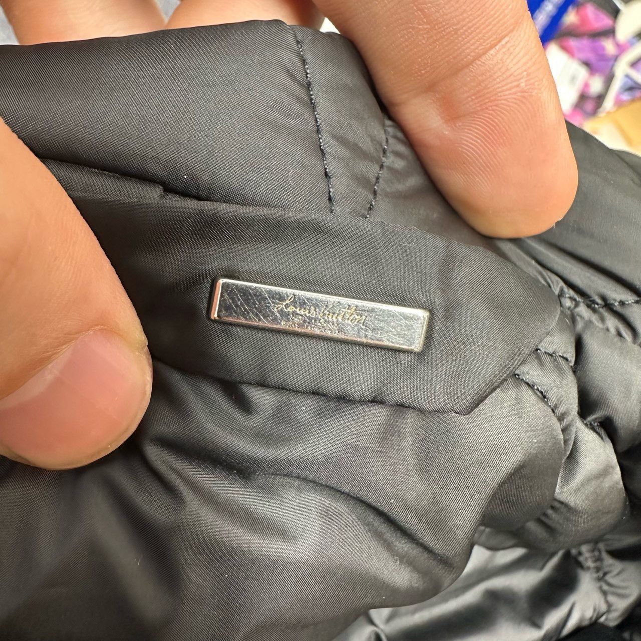Louis Vuitton LOUIS VUITTON LV three-flower full-print double-sided cotto Size US M / EU 48-50 / 2 - 8 Thumbnail