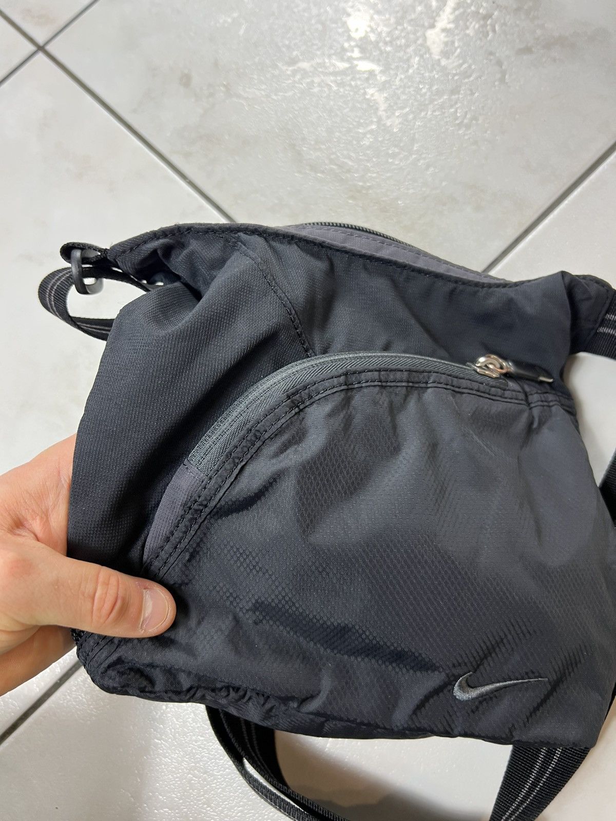 Nike Vintage Nike y2k shoulder bag crossbody drill swoosh logo Size ONE SIZE - 20 Thumbnail