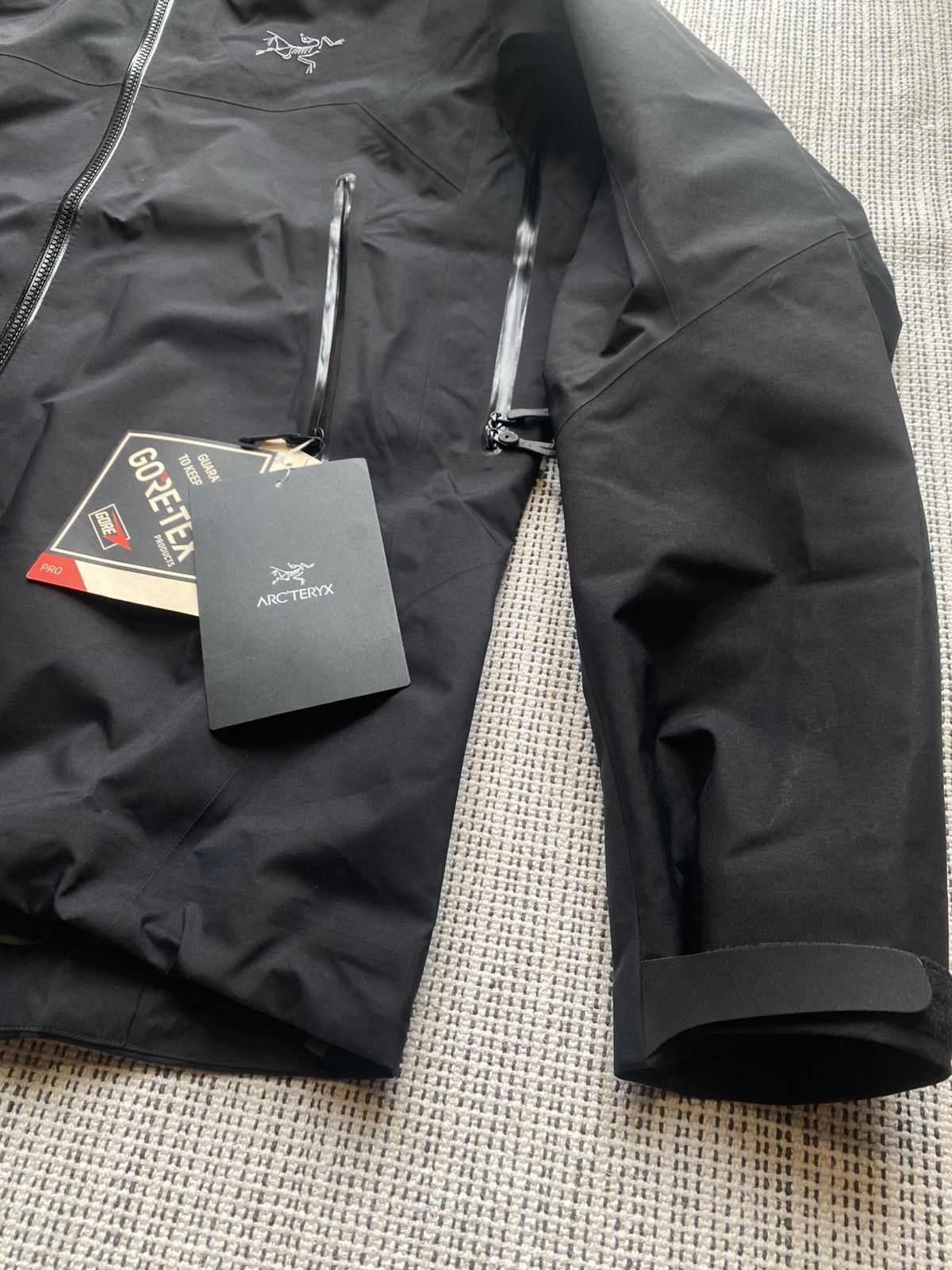 Arc'teryx Arc’teryx Beta AR Jacket Men's Gore-Tex Pro Size US L / EU 52-54 / 3 - 2 Thumbnail