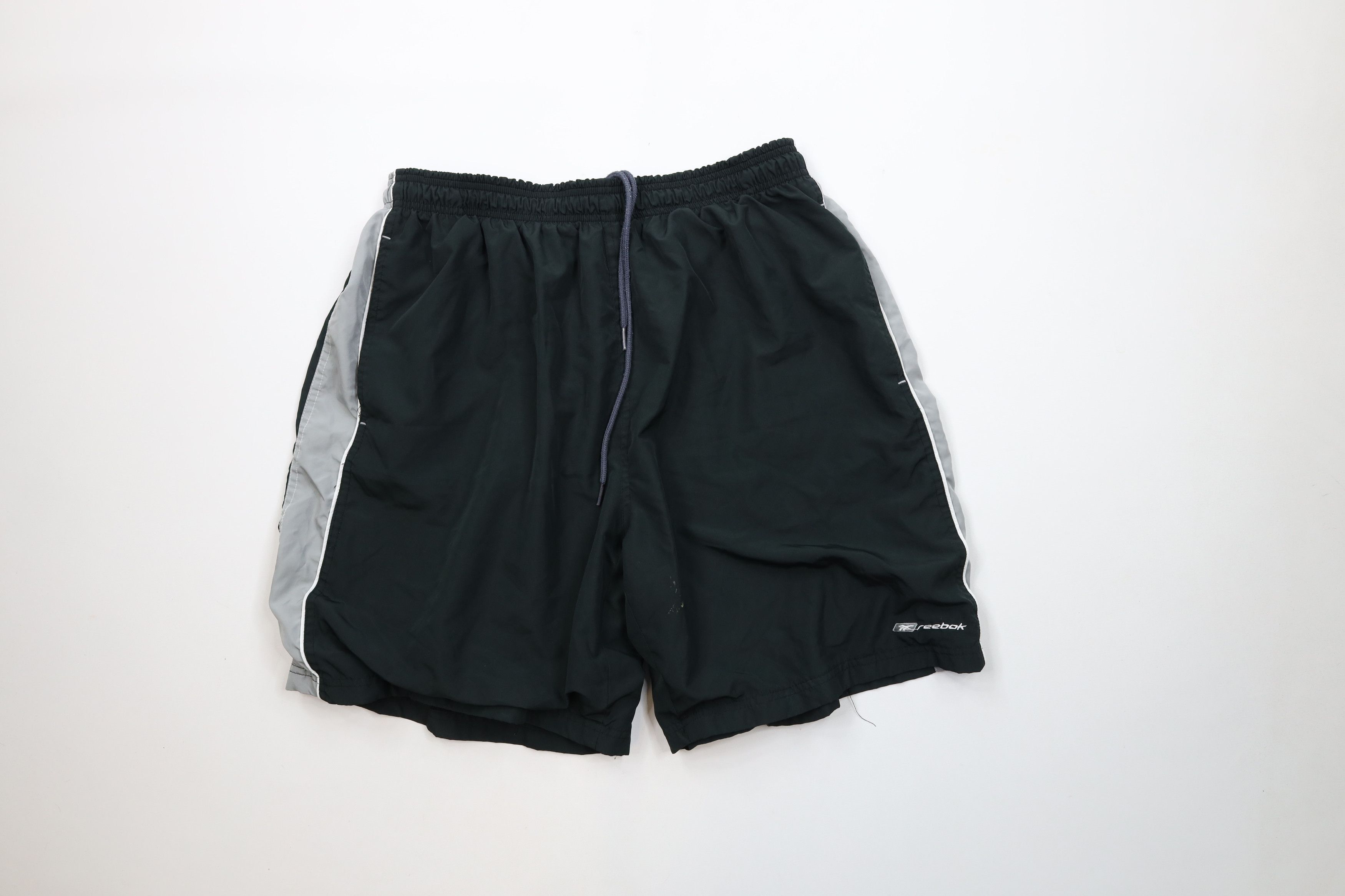 Reebok × Vintage Vintage 90s Reebok Block Lined Above Knee Shorts Black Size US 36 / EU 52 - 1 Thumbnail