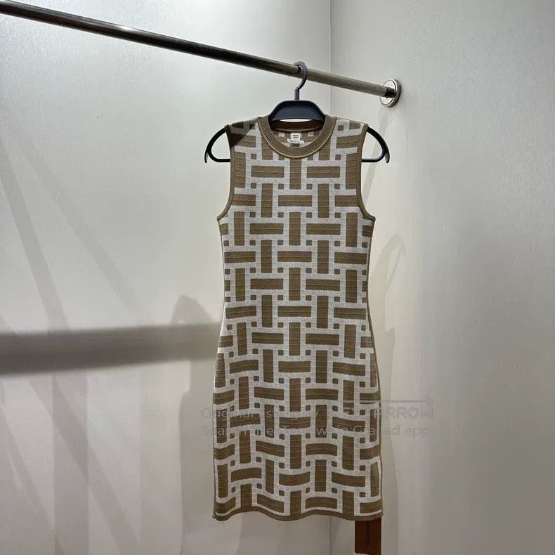 Hermes Hermes Mosaique Khaki Sleeveless Size XS / US 0-2 / IT 36-38 - 1 Thumbnail