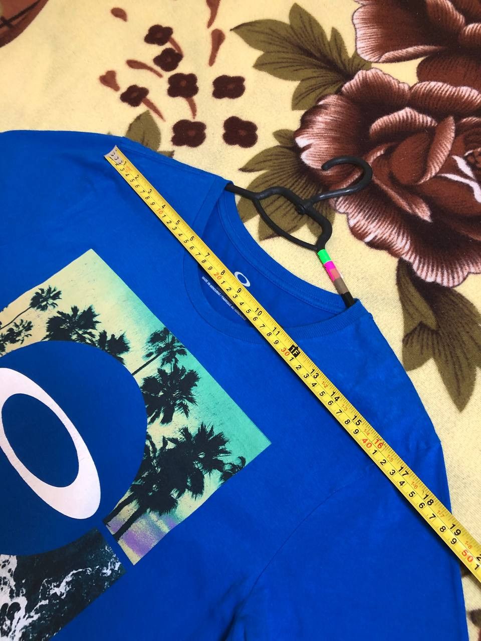 Oakley Oakley Oakley vintage hype y2k streetwear t-shirt Size US L / EU 52-54 / 3 - 5 Thumbnail