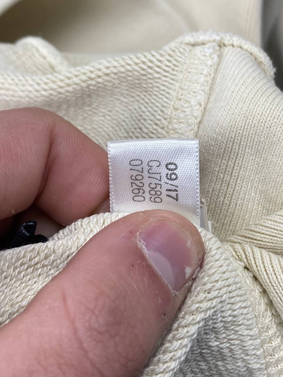 Yeezy Adidas Yeezy Season 5 Calabasas Sweatshirt Distrissed Size US M / EU 48-50 / 2 - 15 Thumbnail