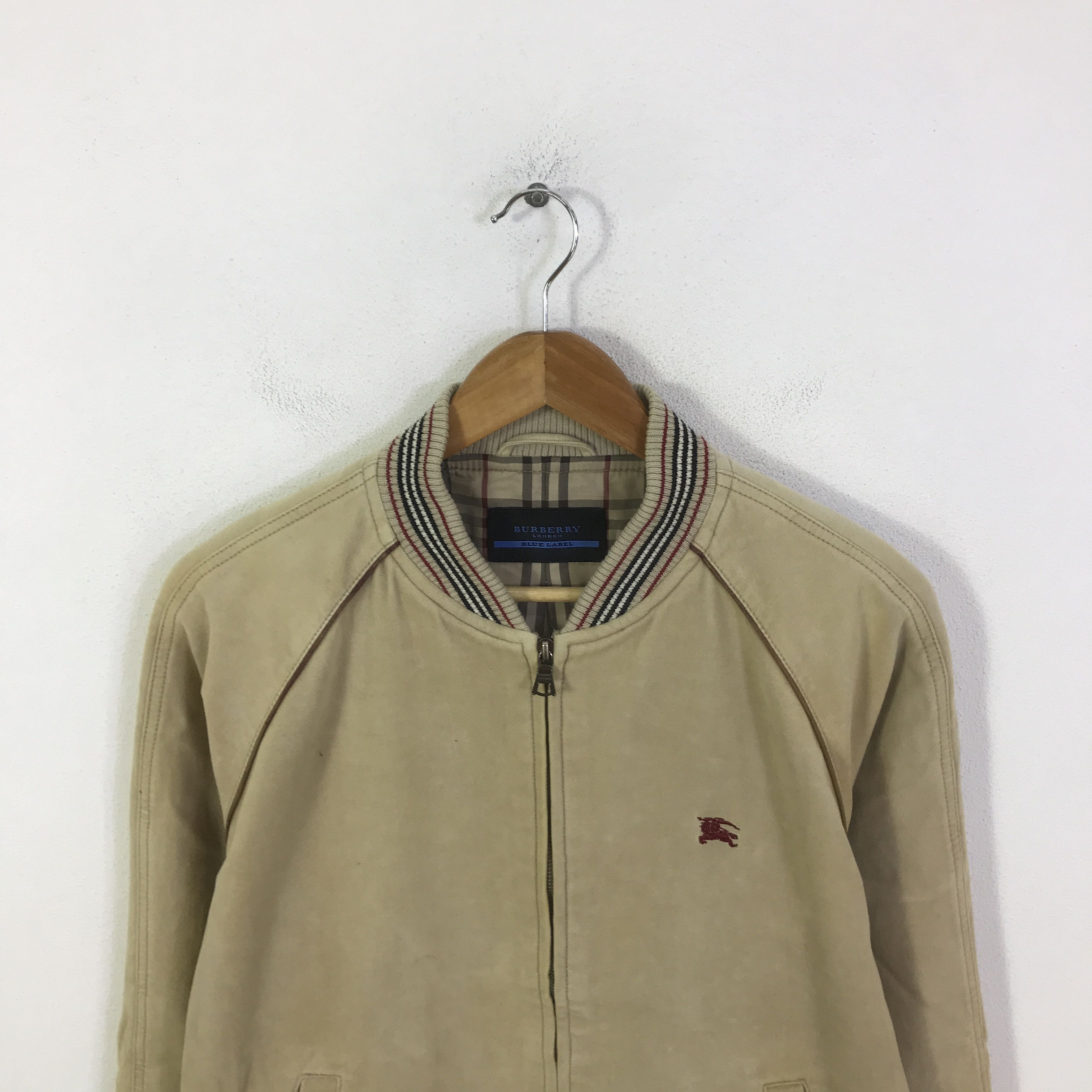 Burberry Burberry blue label Faded jacket K115B16 Size US L / EU 52-54 / 3 - 2 Thumbnail