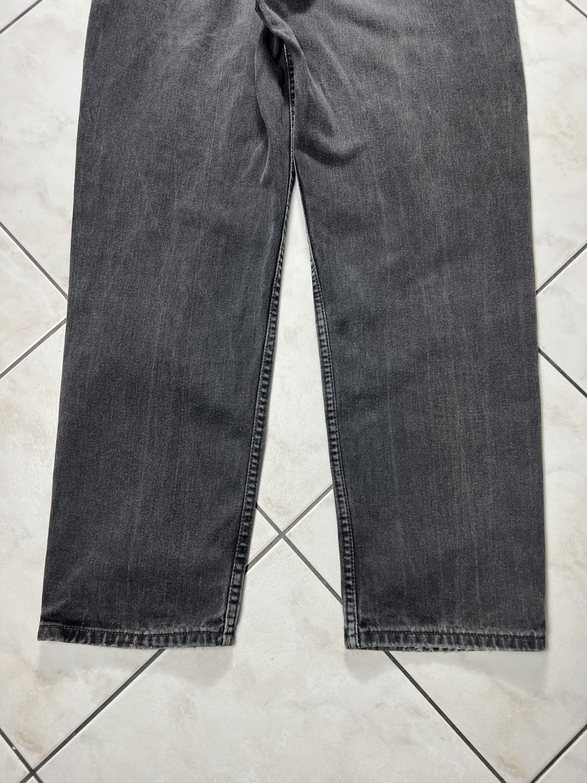Levi's Vintage 90s Levi’s 550 relaxed fit baggy washed denim jeans Size US 36 / EU 52 - 14 Thumbnail