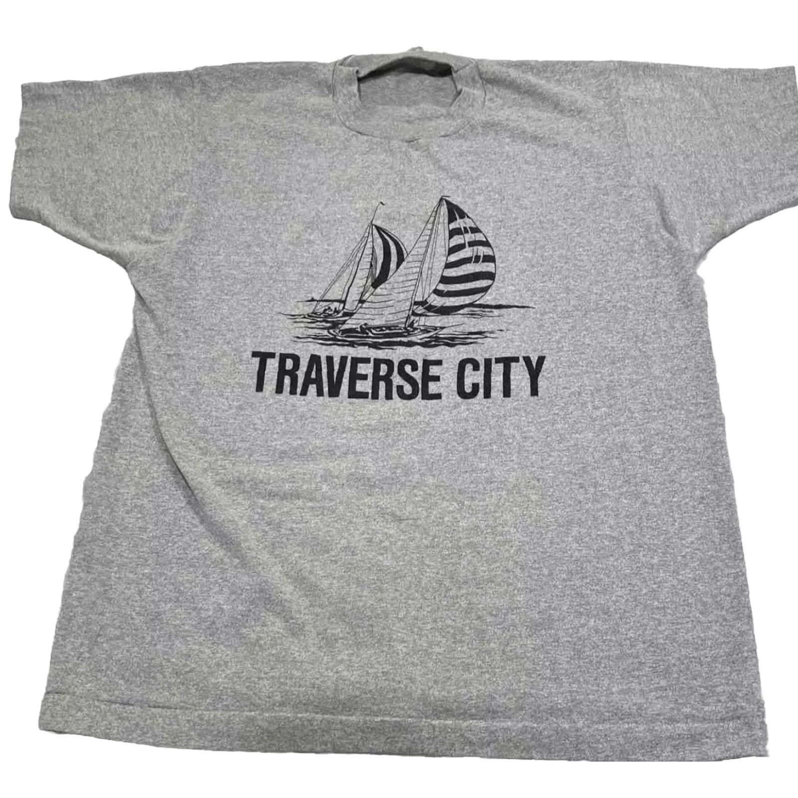 Vintage VINTAGE Traverse City Michigan Boating Gray Single Stitch Graphic T Shirt Men Large Size US L / EU 52-54 / 3 - 2 Thumbnail
