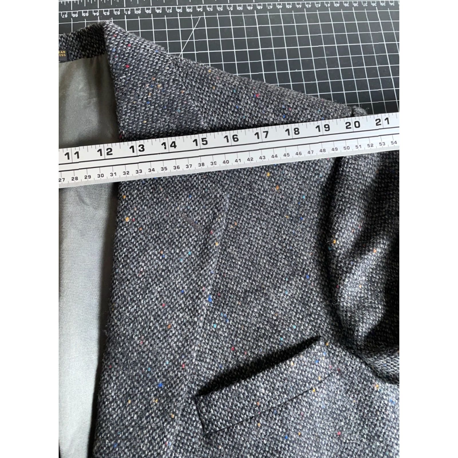 Vintage VINTAGE John Weitz Blazer Mens 48L Gray Tweed 2-Button Single-Breasted Notch Lapel Wool 80s Preppy Casual competition Size 48R - 7 Thumbnail