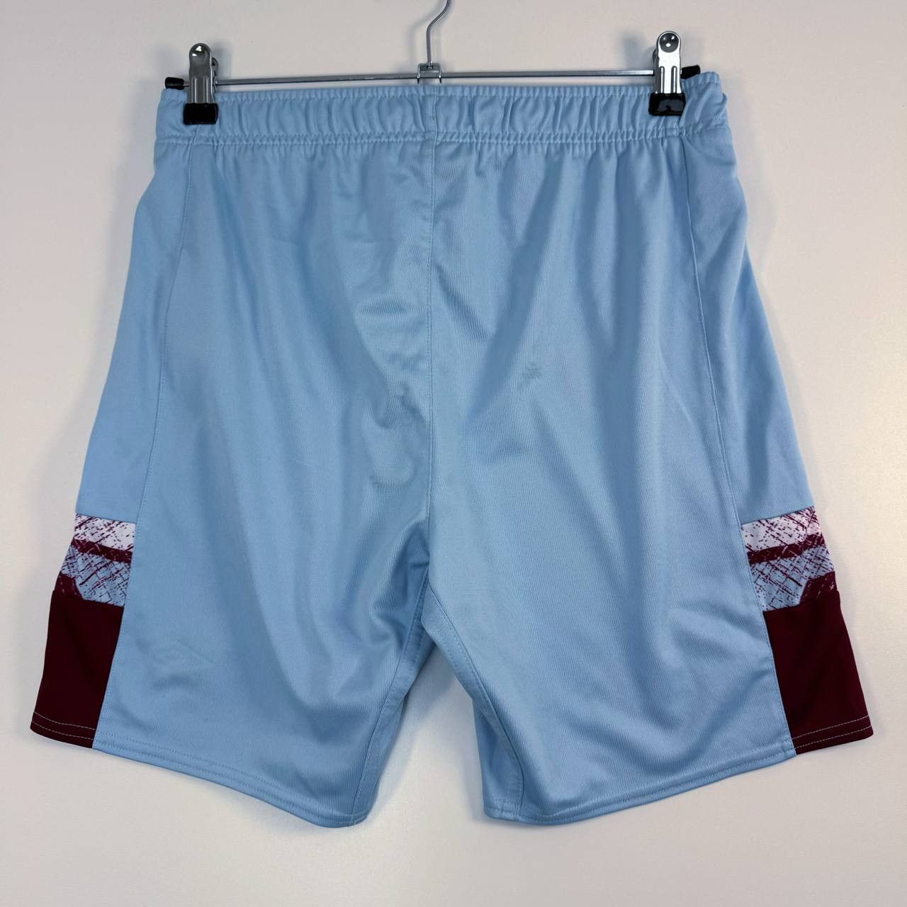 Umbro Umbro West Ham United Shorts Sky Blue Home Size S Size US S / EU 44-46 / 1 - 7 Thumbnail