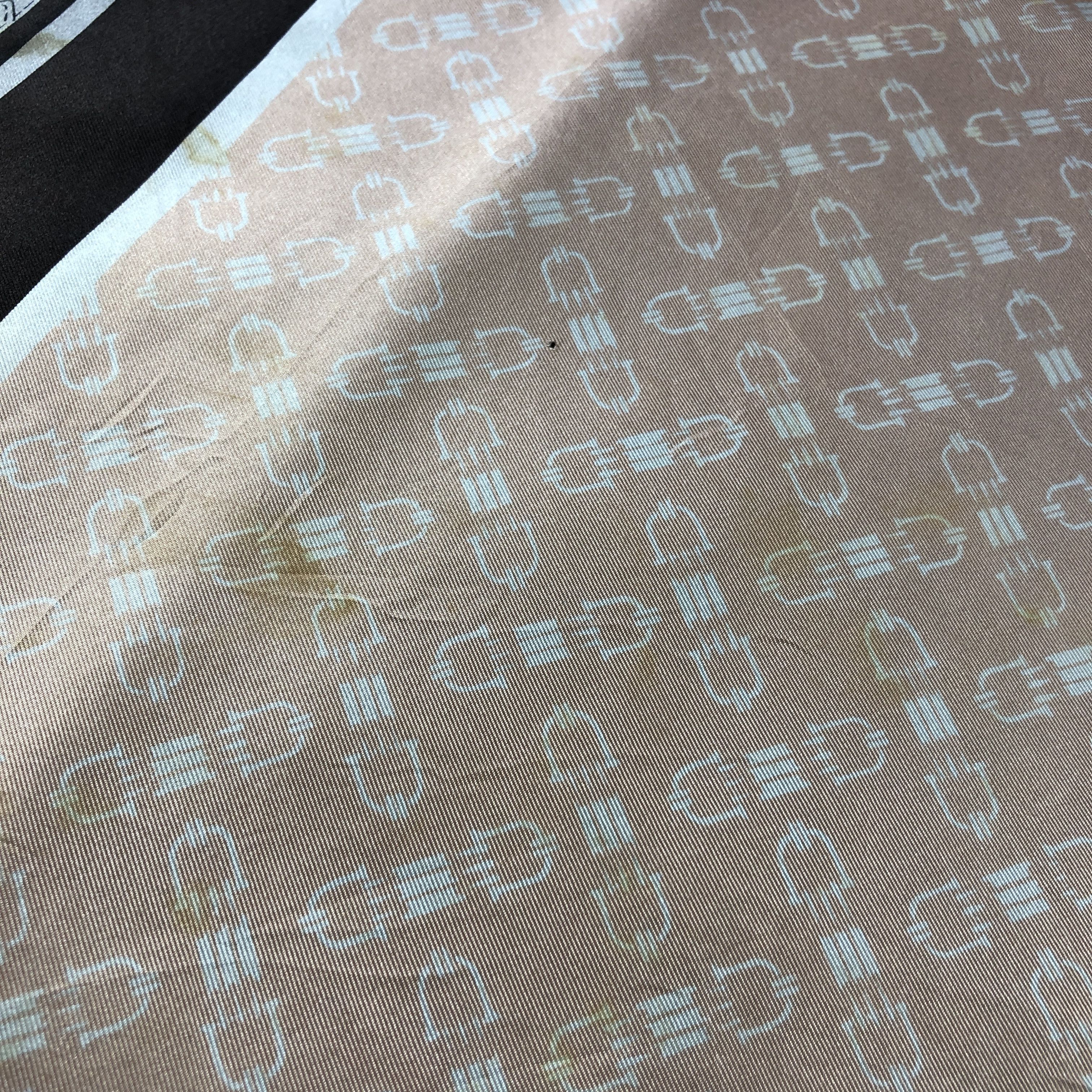 Vintage Vintage Christian Bigorie Hand Rolled Silk Scarf M1350 Size ONE SIZE - 10 Thumbnail
