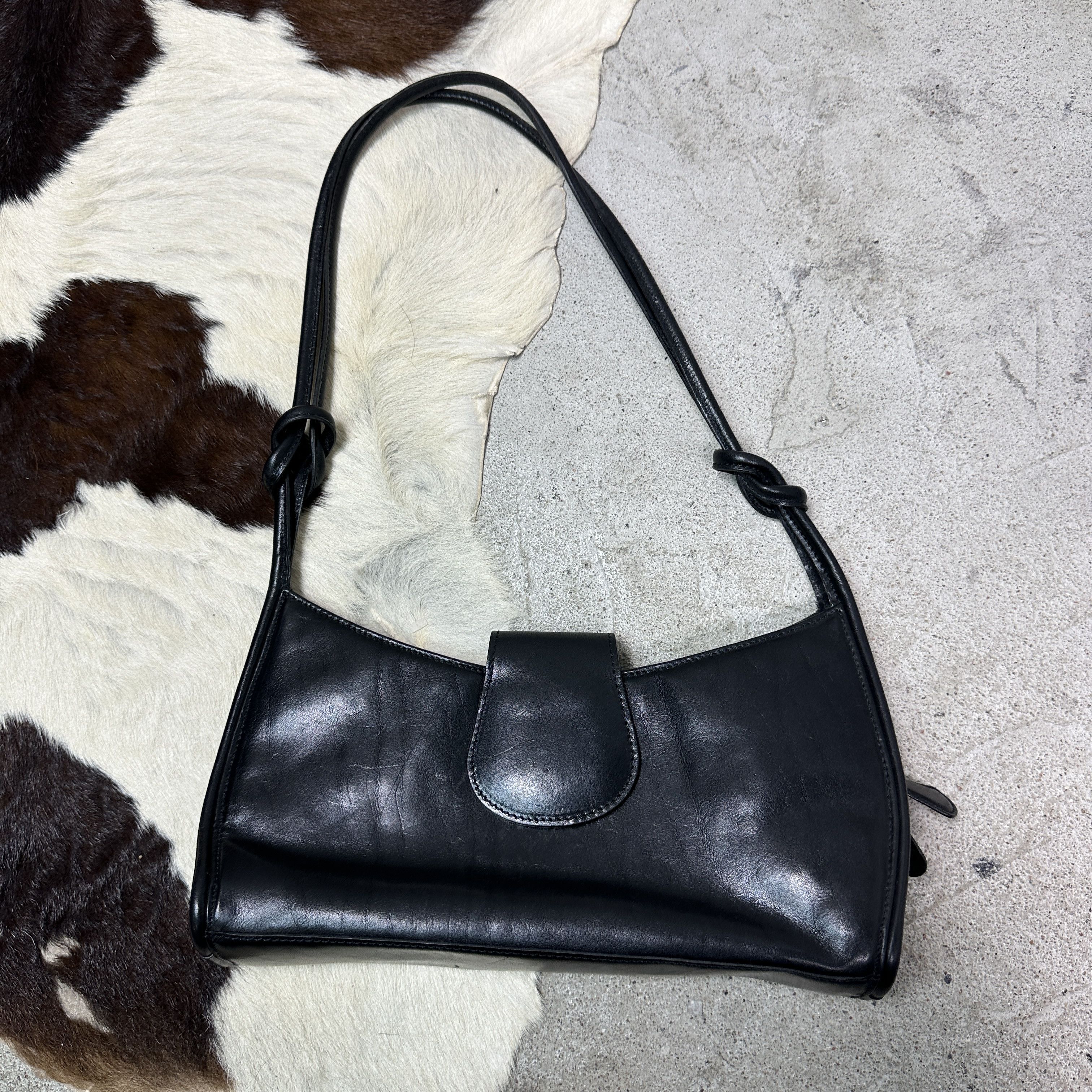 Vintage Vintage Avant Garde Grunge Leather Shoulder Bag Y2K Size ONE SIZE - 4 Thumbnail