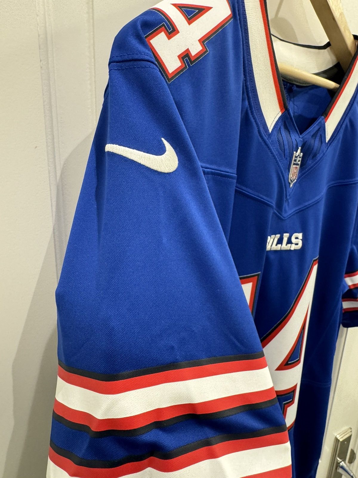 Nike Buffalo Bills x Diggs x Nike x Jersey x BNWT x Medium Size US M / EU 48-50 / 2 - 5 Thumbnail