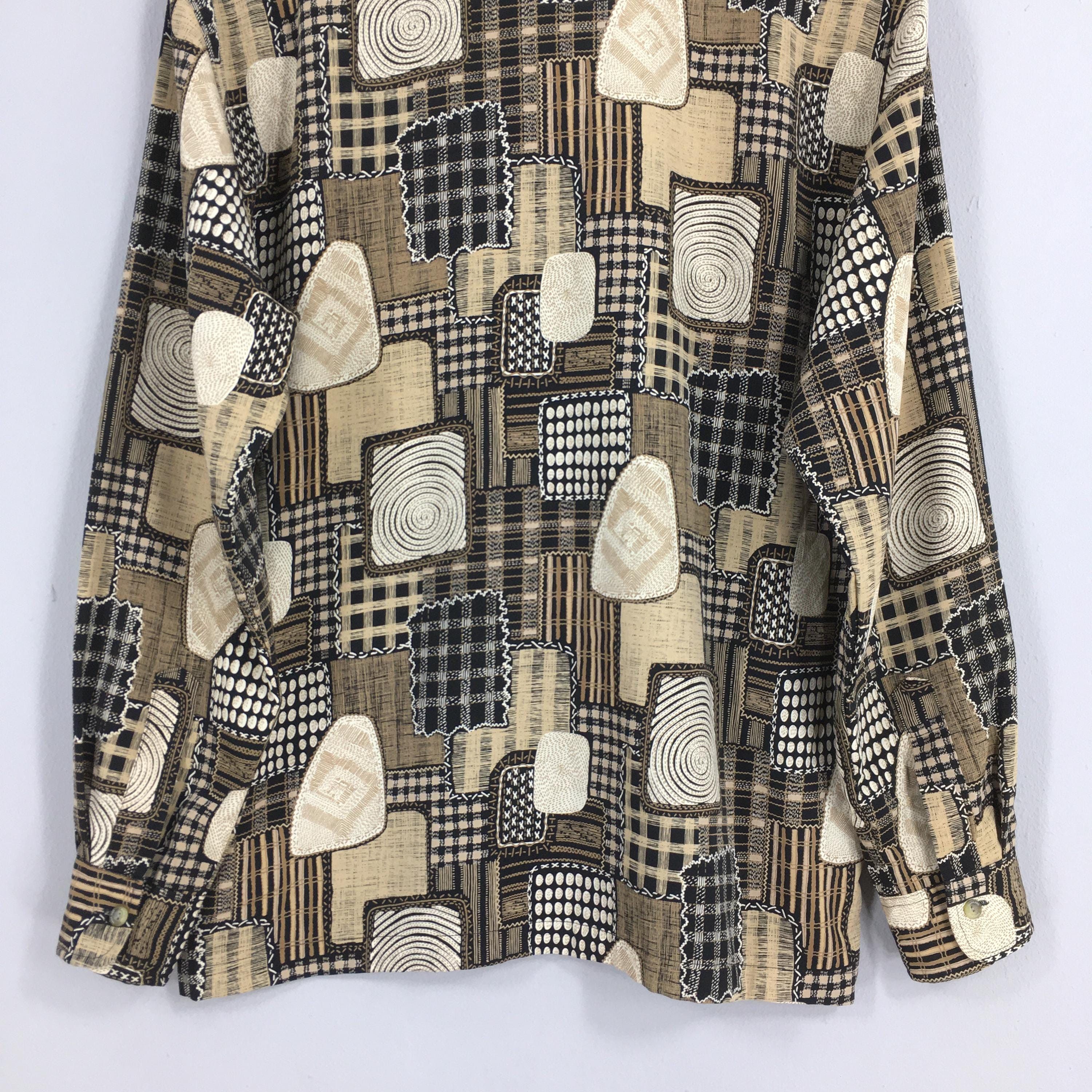 Vintage Abstract Novelty Baroque Psychedelic Polyester Shirt M Size US M / EU 48-50 / 2 - 8 Thumbnail