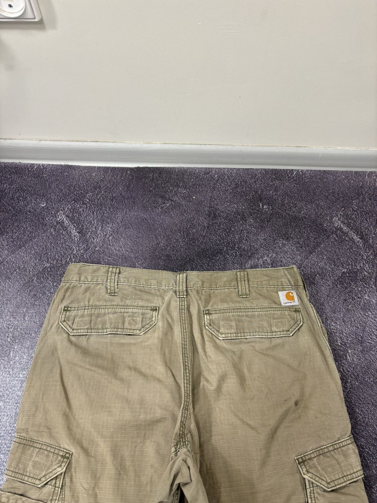 Carhartt Vintage Carhartt Y2K Khaki Hype Work Baggy Cargo Pants Size US 38 / EU 54 - 7 Thumbnail
