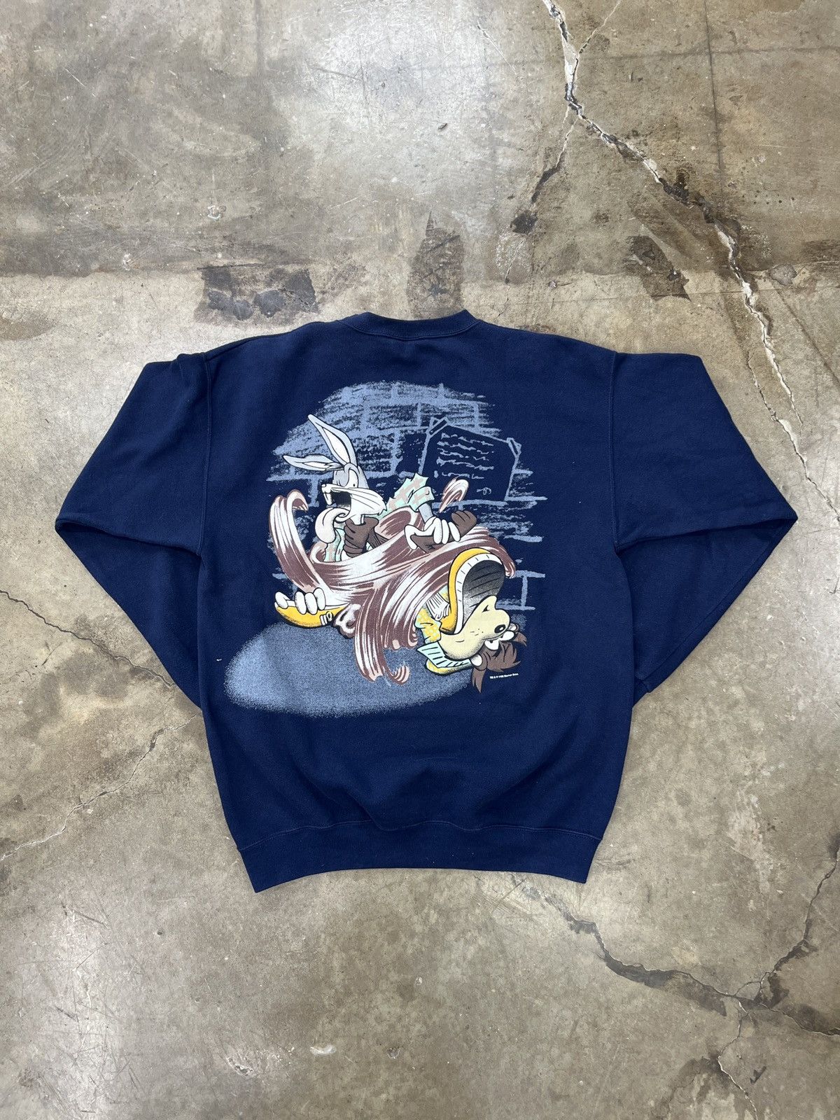 Vintage × Warner Bros Vintage 1995 Bugs Bunny Taz Skateboard Fight Crewneck Large Size US L / EU 52-54 / 3 - 5 Thumbnail