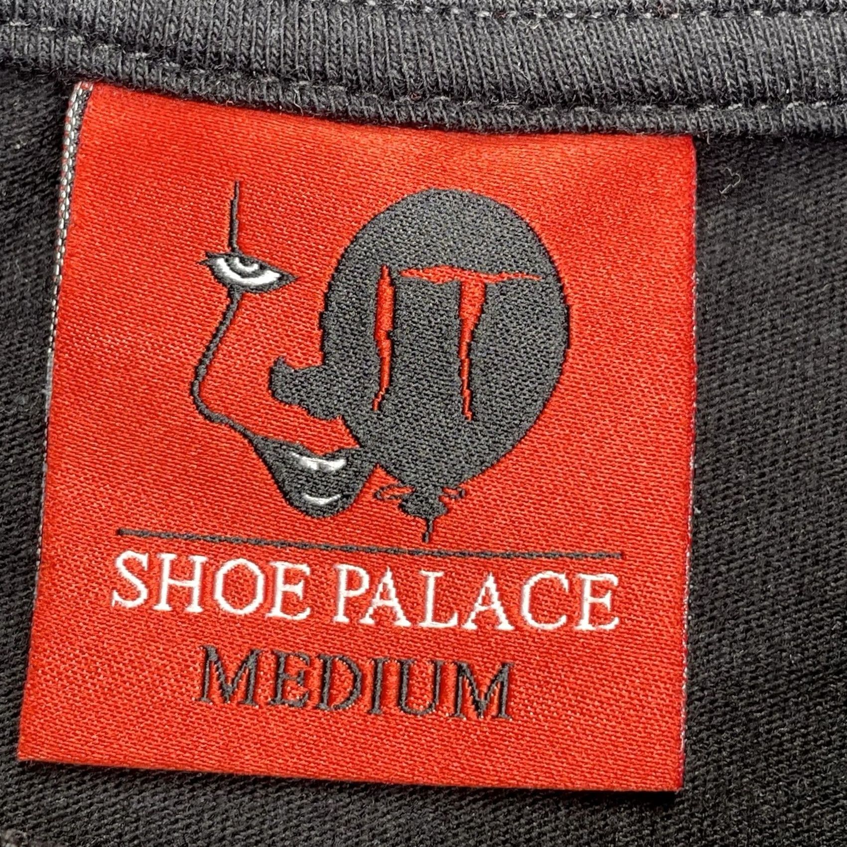 Palace IT Shirt Men’s Medium Horror Pennywise The Clown Graphic Black M & M Shirt Mens Horror Pennywise The Clown Graphic Shirt Mens Black Medium Size US M / EU 48-50 / 2 - 4 Thumbnail