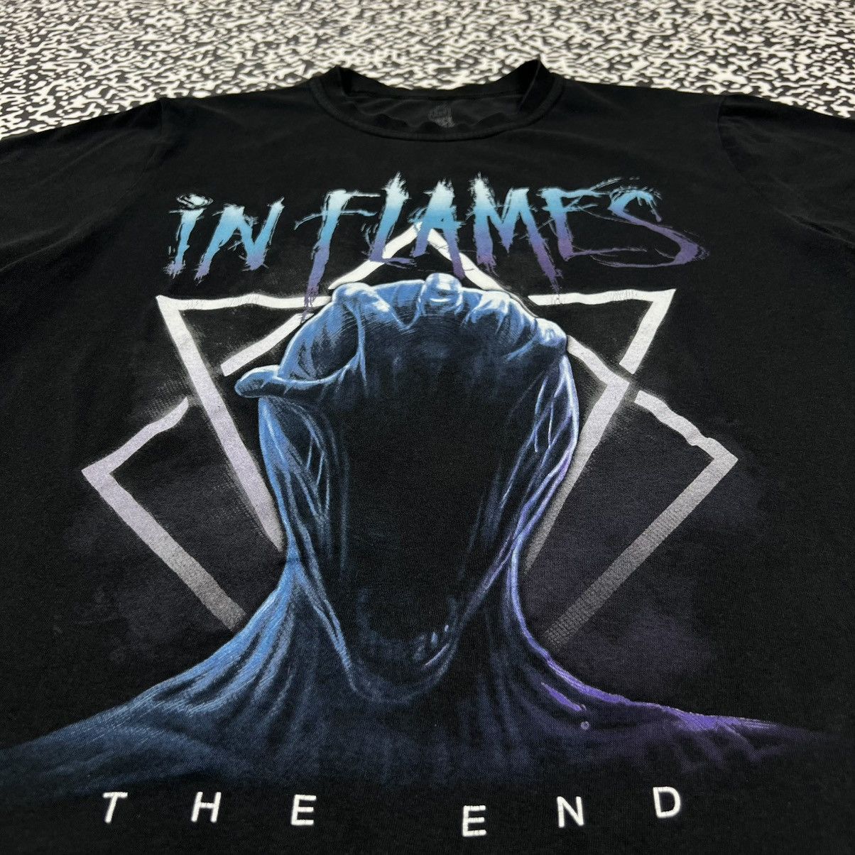 Band Tees Vintage Y2K In Flames Think About The End Rock Metal T-shirt Size US L / EU 52-54 / 3 - 7 Thumbnail