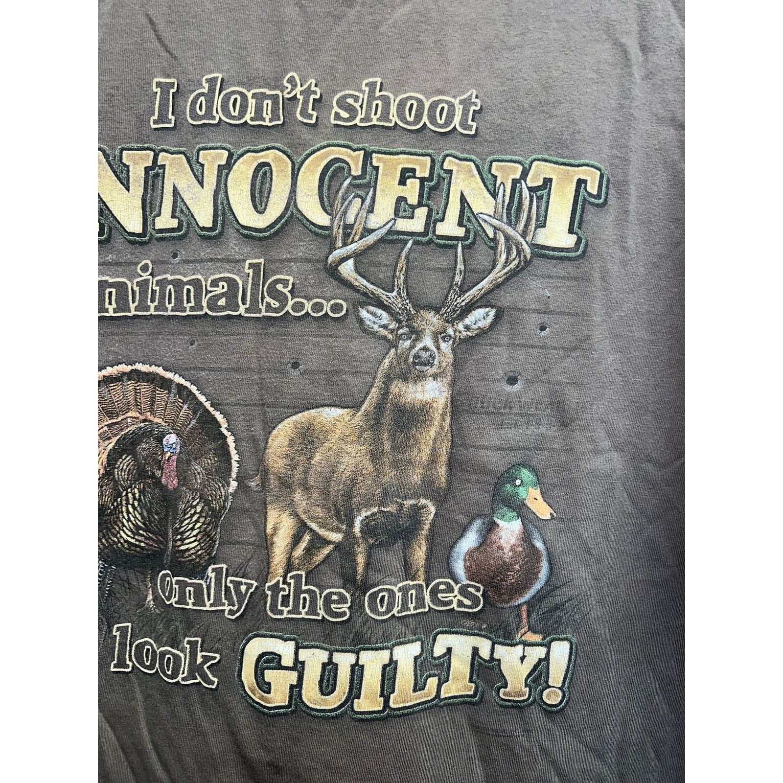Gildan Vintage Buck Wear Shirt Hunting Animals Hunt Tee Large WORN Size US L / EU 52-54 / 3 - 9 Thumbnail
