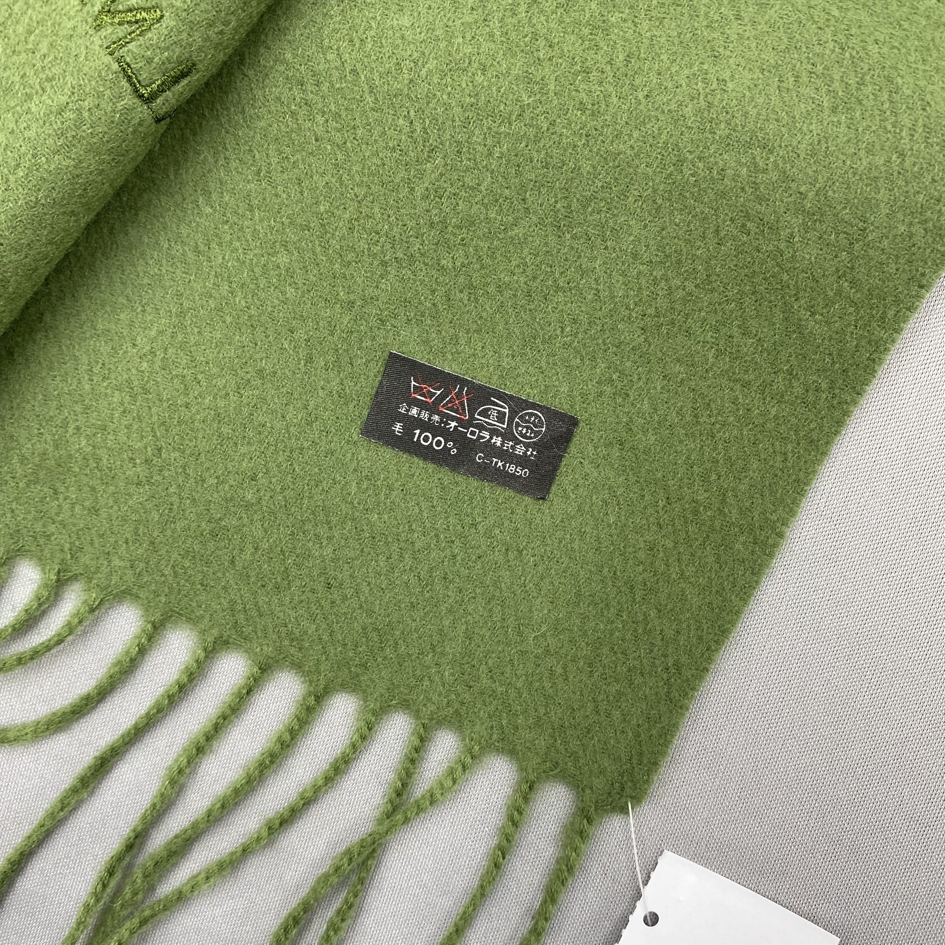 Pierre Balmain NWT Vintage Pierre Balmain Scarf Muffler Wool Scarves Size ONE SIZE - 4 Thumbnail