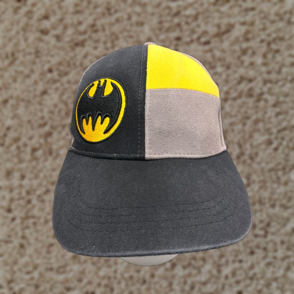Vintage Six Flags Batman Hat Cap Strap Back Adult One Size Gray Black Yellow Polyester Size ONE SIZE - 1 Thumbnail