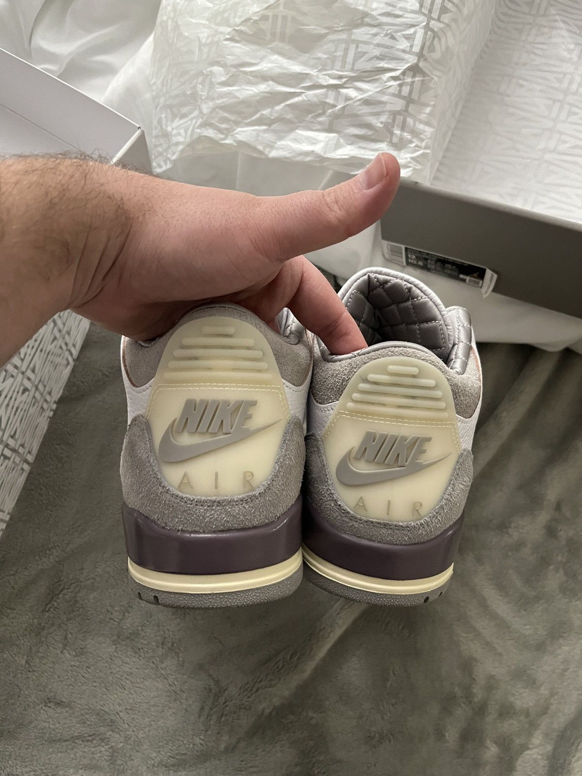 A Ma Maniere × Jordan Brand A Ma Maniére Jordan 3 Size US 10.5 / EU 43-44 - 7 Thumbnail