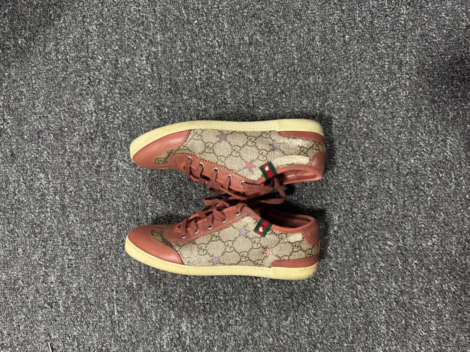 Gucci Gucci Low-Top Sneakers K13 Size US 6 / IT 36 - 7 Thumbnail