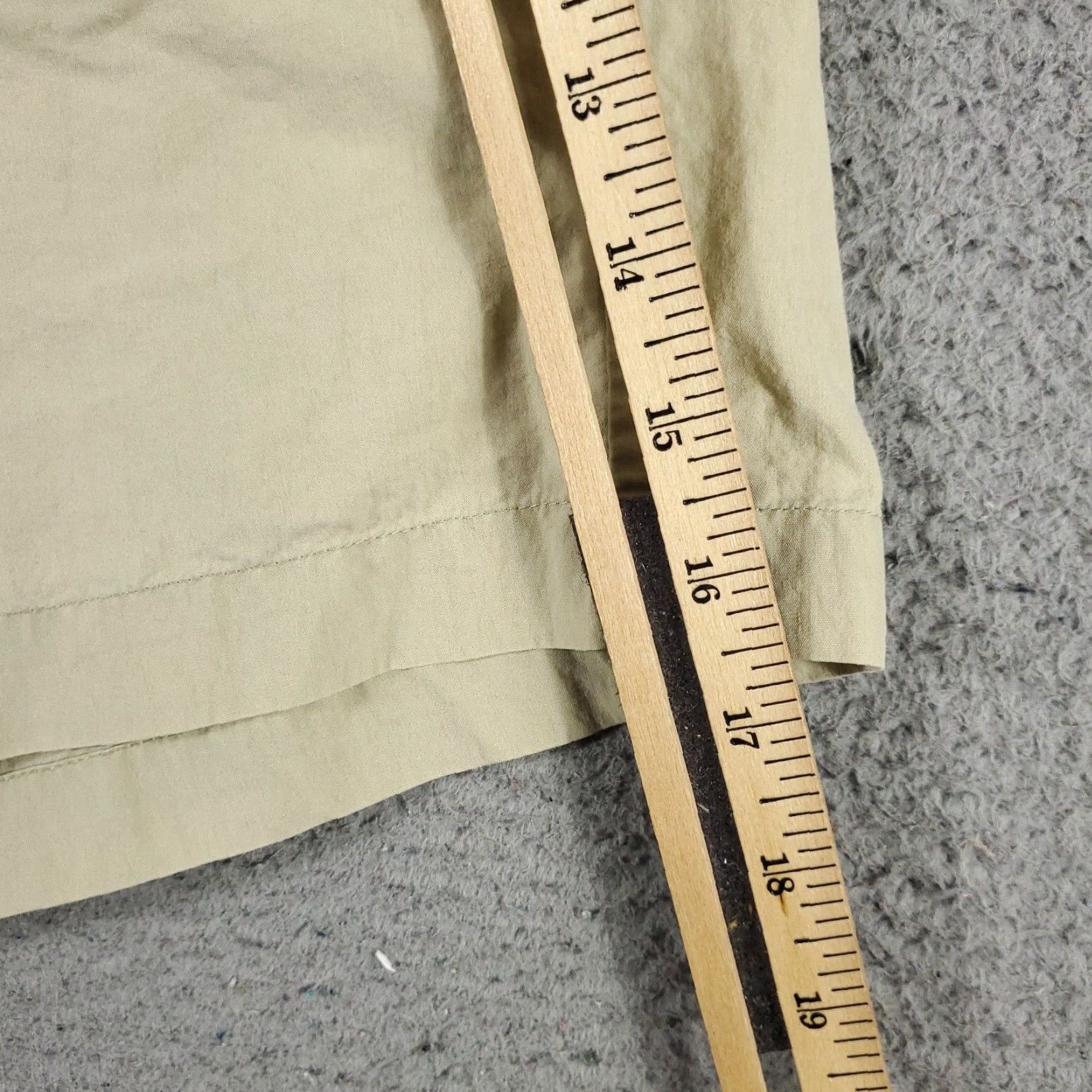 Tommy Bahama VINTAGE Tommy Bahama Women's Chino Shorts Size 8 Beige Flat Front Casual Spring Summer Size 27" / US 4 / IT 40 - 5 Thumbnail