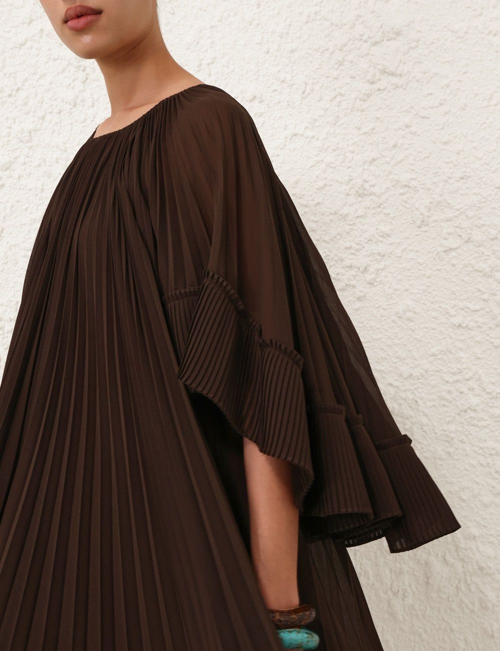 oc11z0226 Illuminate Pleated Cape Mini Dress Chocolate Brown