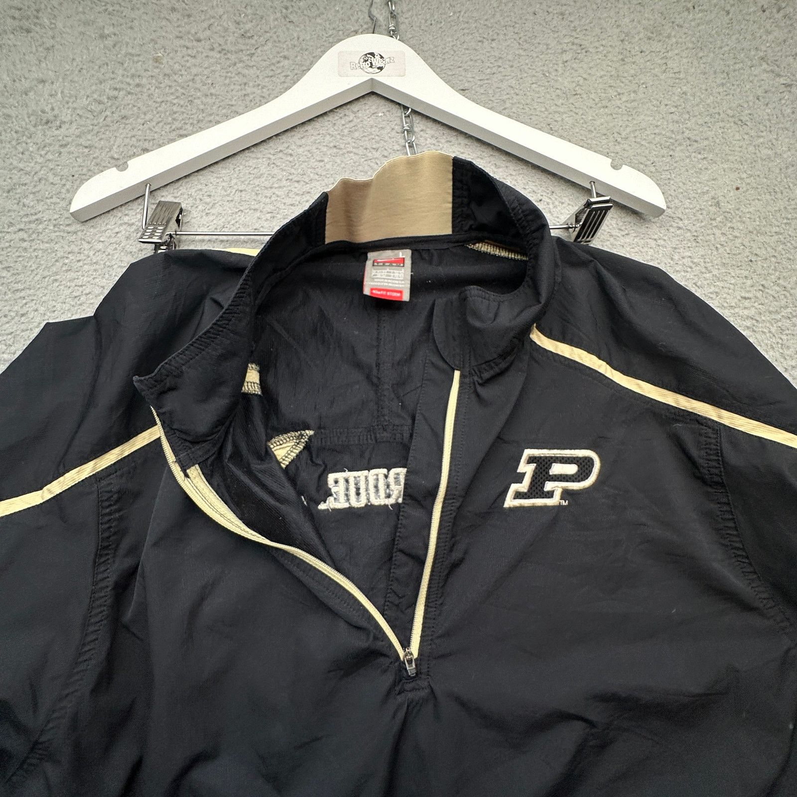 Nike Nike Team Fit Storm Purdue Boilermakers 1/4 Zip Windbreaker Size US L / EU 52-54 / 3 - 14 Thumbnail