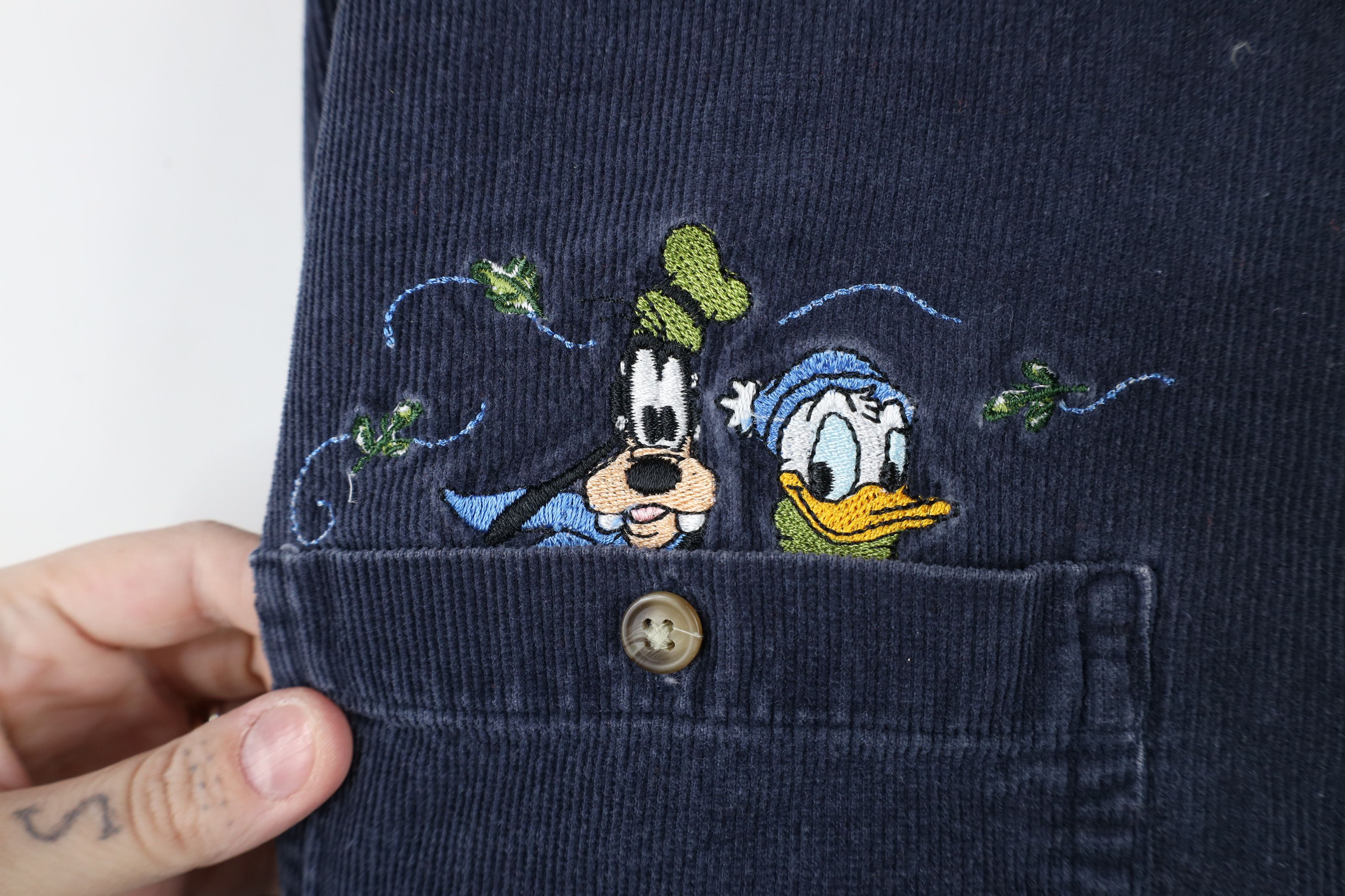 Disney × Vintage Vintage 90s Disney Mickey and Friends Corduroy Button Shirt Size XXL / US 16-18 / IT 52-54 - 7 Thumbnail