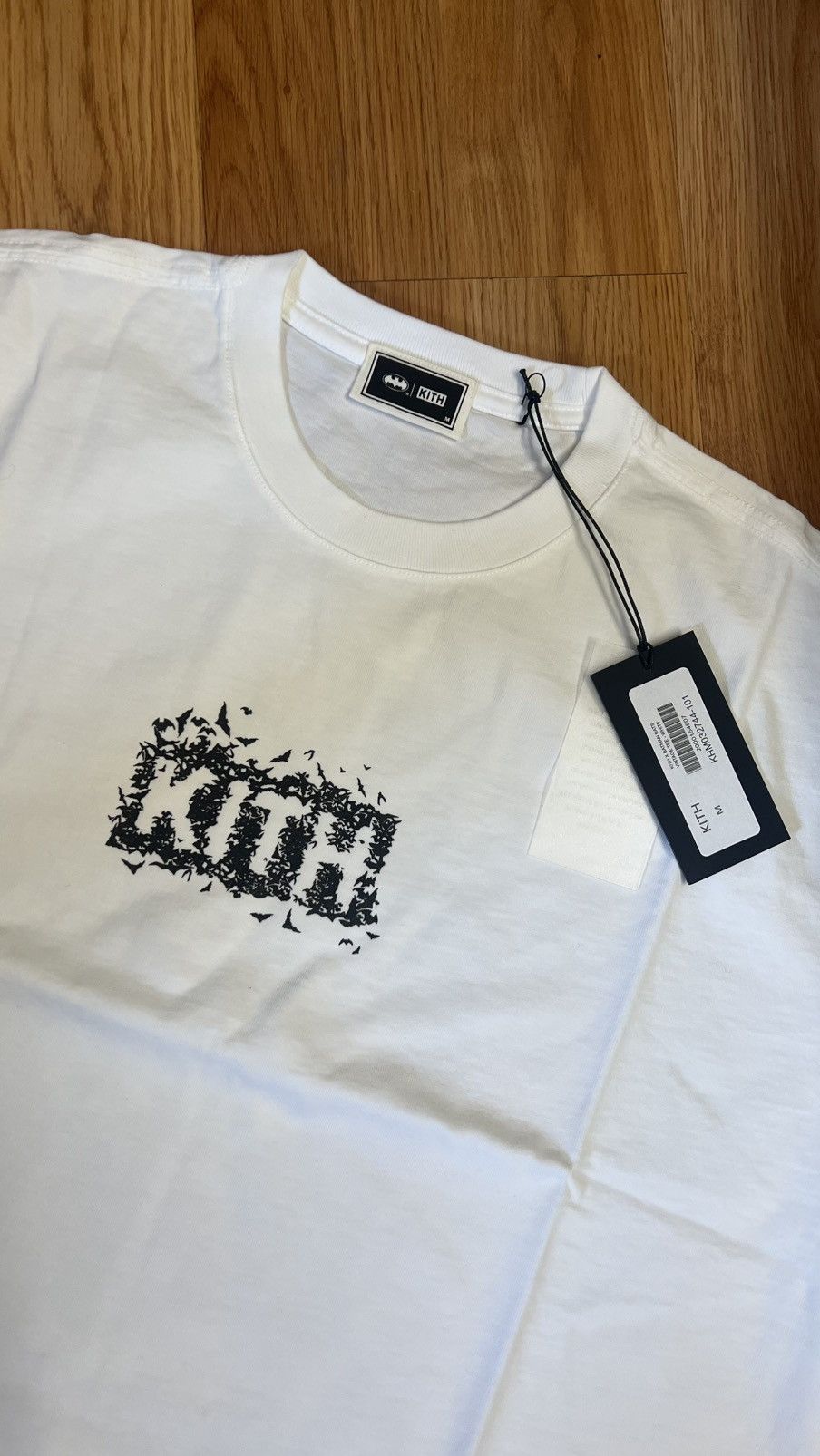 Kith Kith x Batman Vintage Tee White Size M Brand New Size US M / EU 48-50 / 2 - 4 Thumbnail