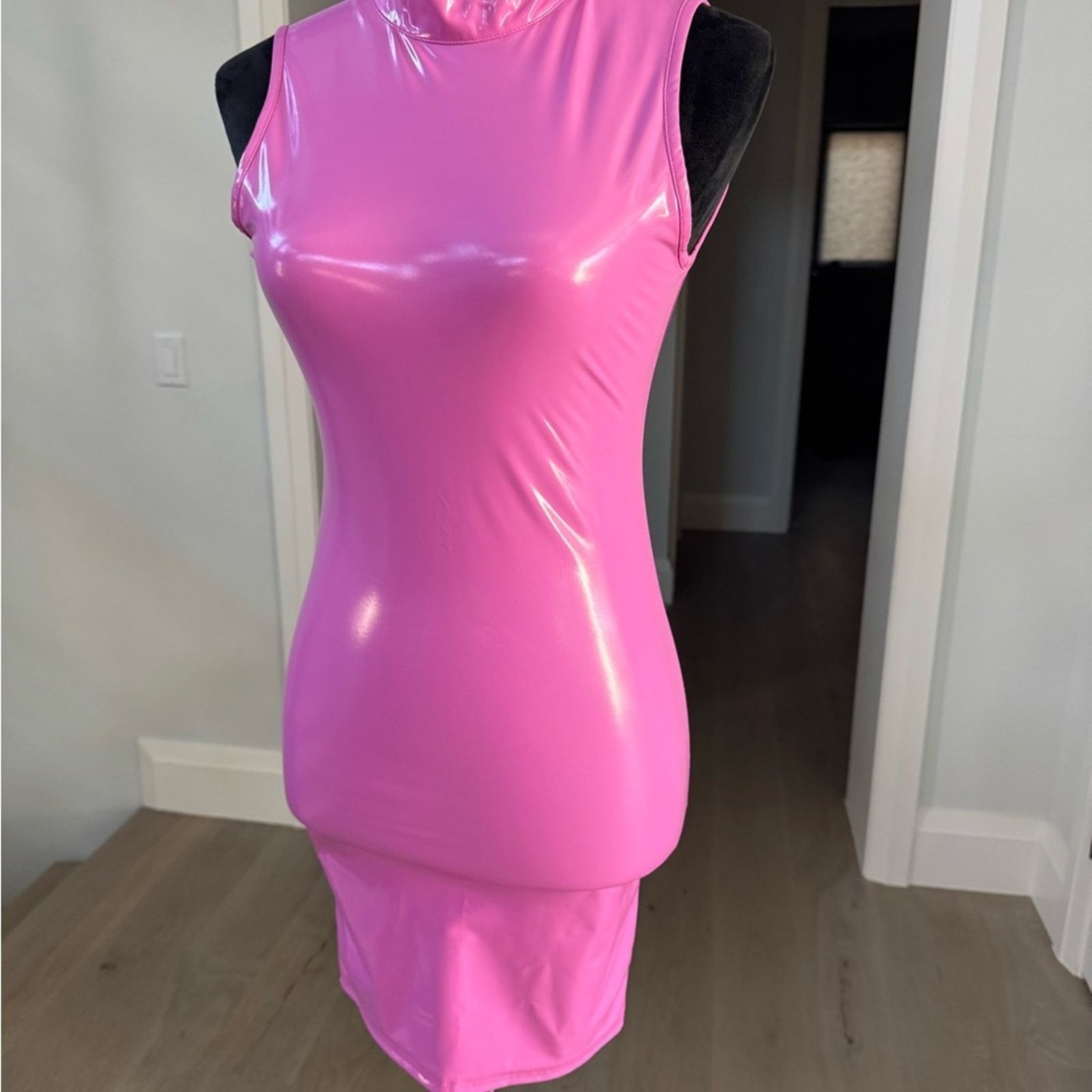 Other Vibrant Hot Pink Sleeveless Mini Vinyl Latex Dress size XS Size XS / US 0-2 / IT 36-38 - 5 Thumbnail