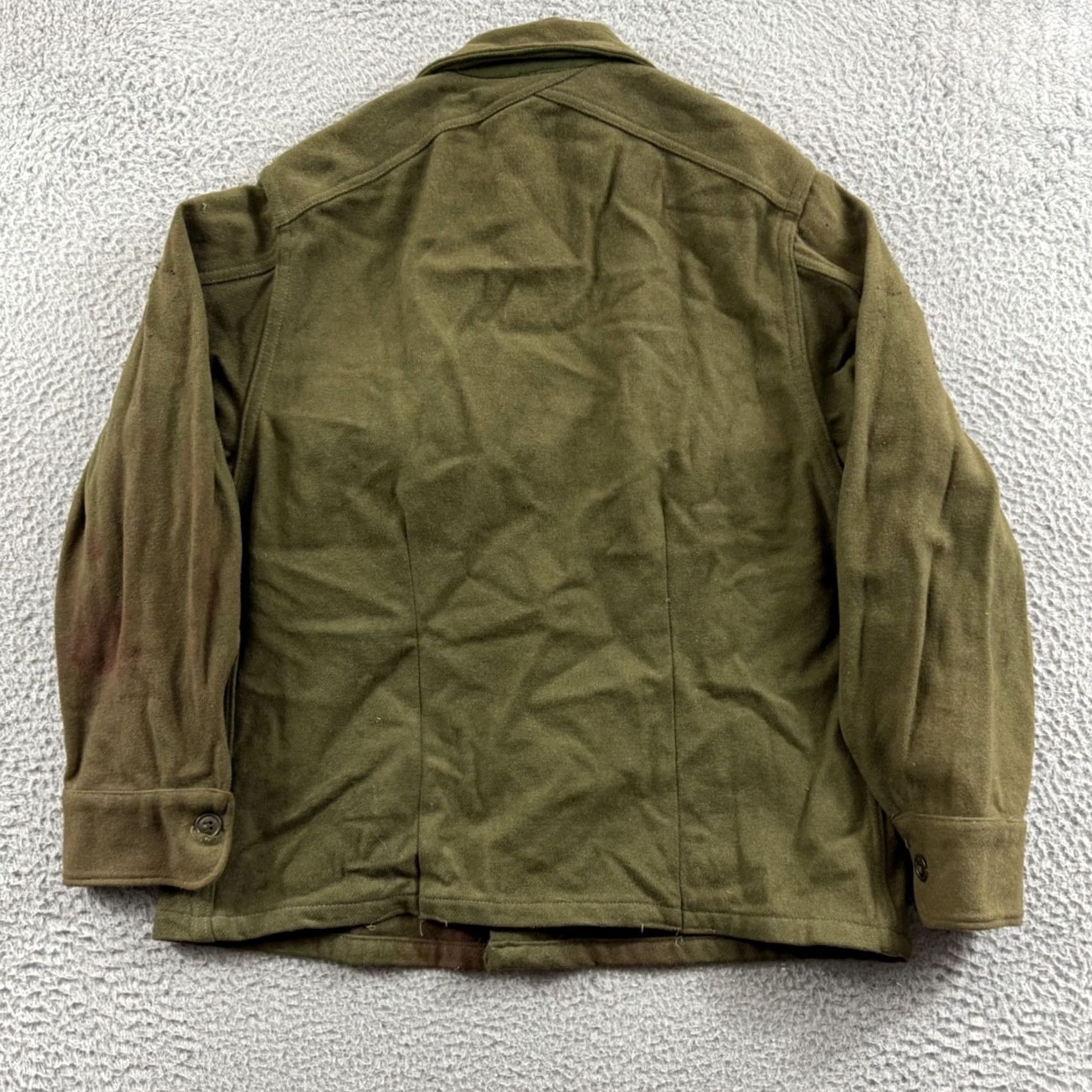 Vintage VINTAGE US Army Wool Field Shirt Mens M Green M-1951 OG 108 Military 70s USA Shirt Mens M Green 50s 70s Military US Army Wool Field Shirt Size US M / EU 48-50 / 2 - 7 Thumbnail