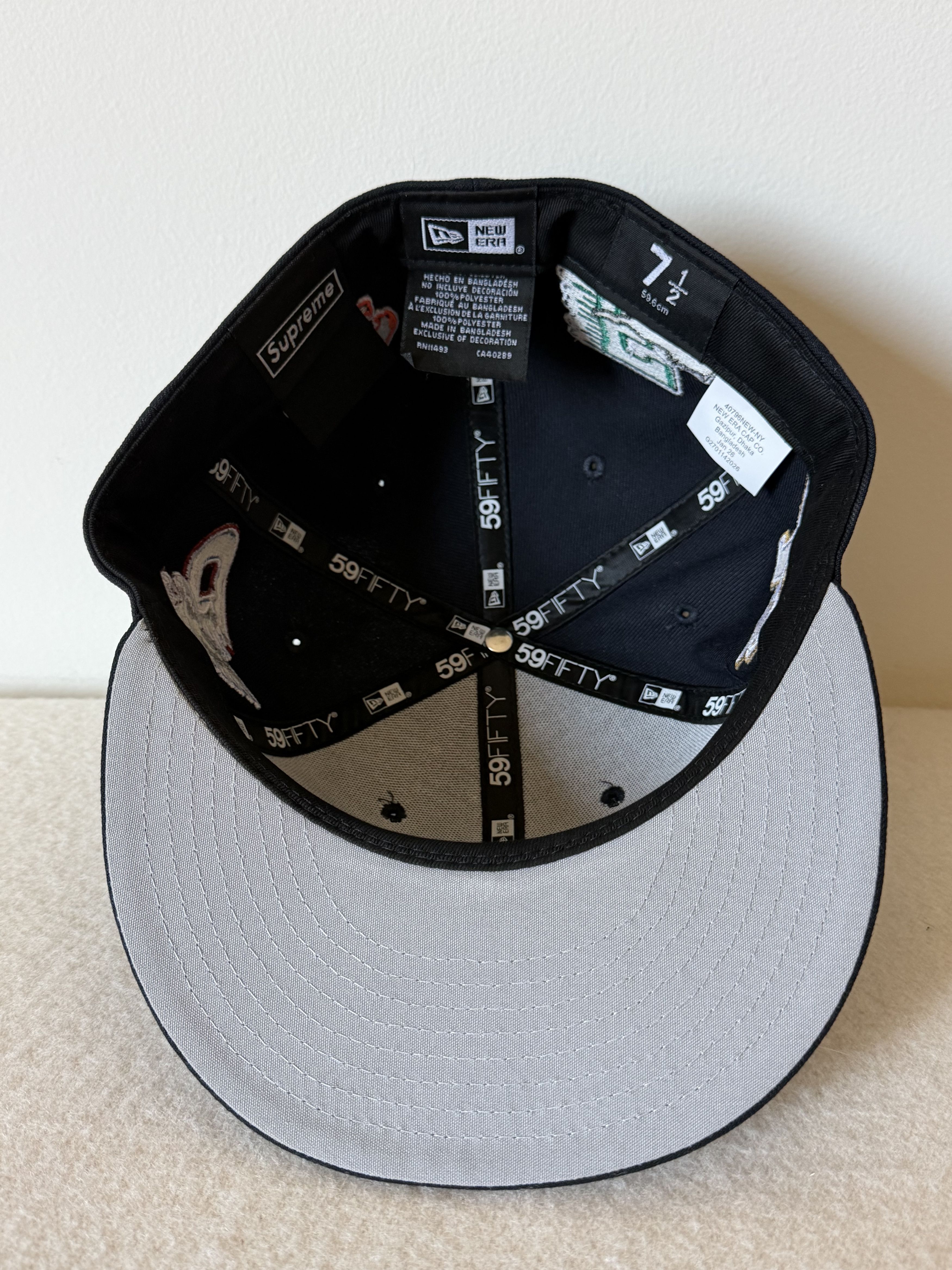 Supreme 7 1/2 Supreme New Era 59FIFTY S Logo Mascots Hat Navy Size ONE SIZE - 5 Thumbnail
