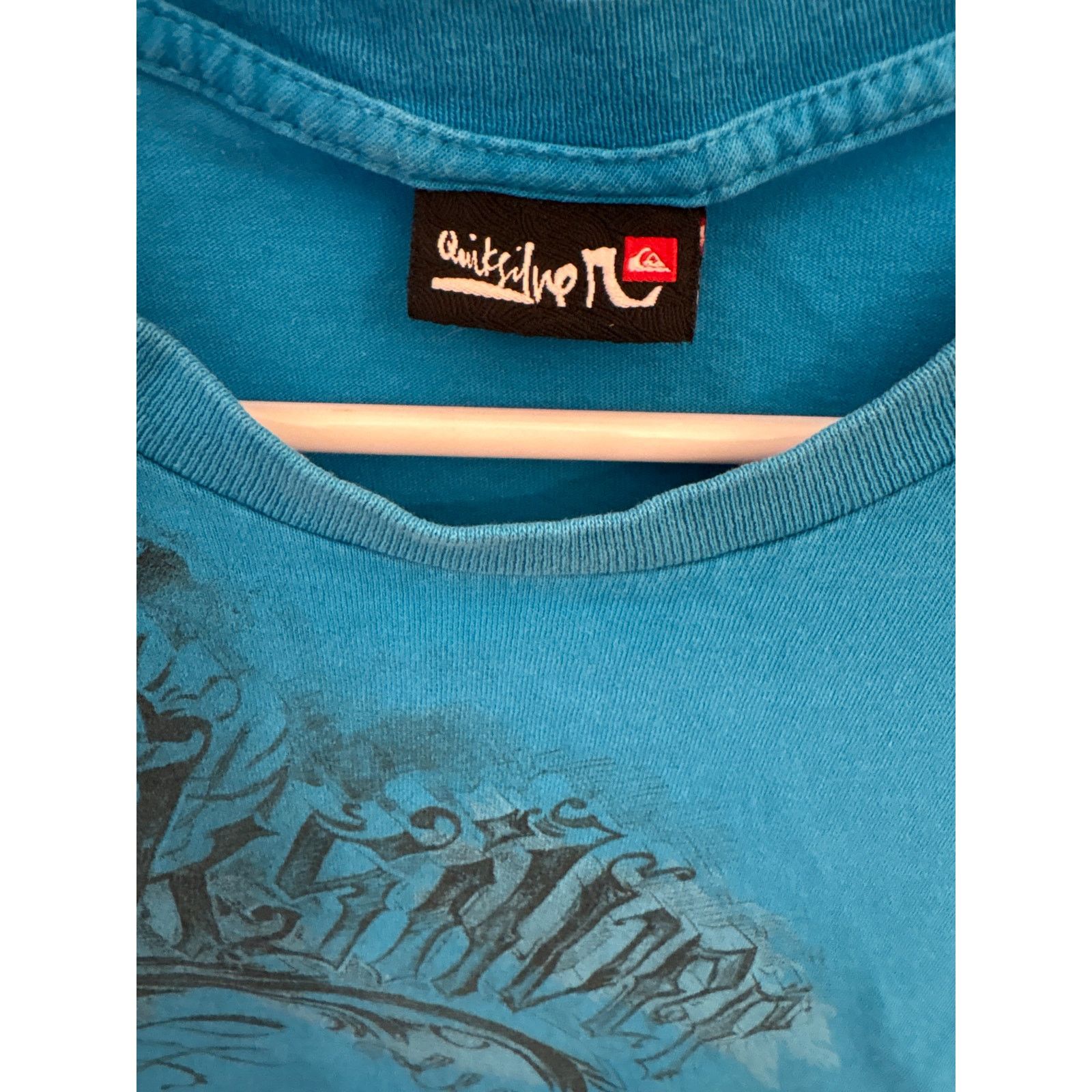Quiksilver Y2K Quiksilver off center logo bright blue shirt Size US XL / EU 56 / 4 - 3 Thumbnail