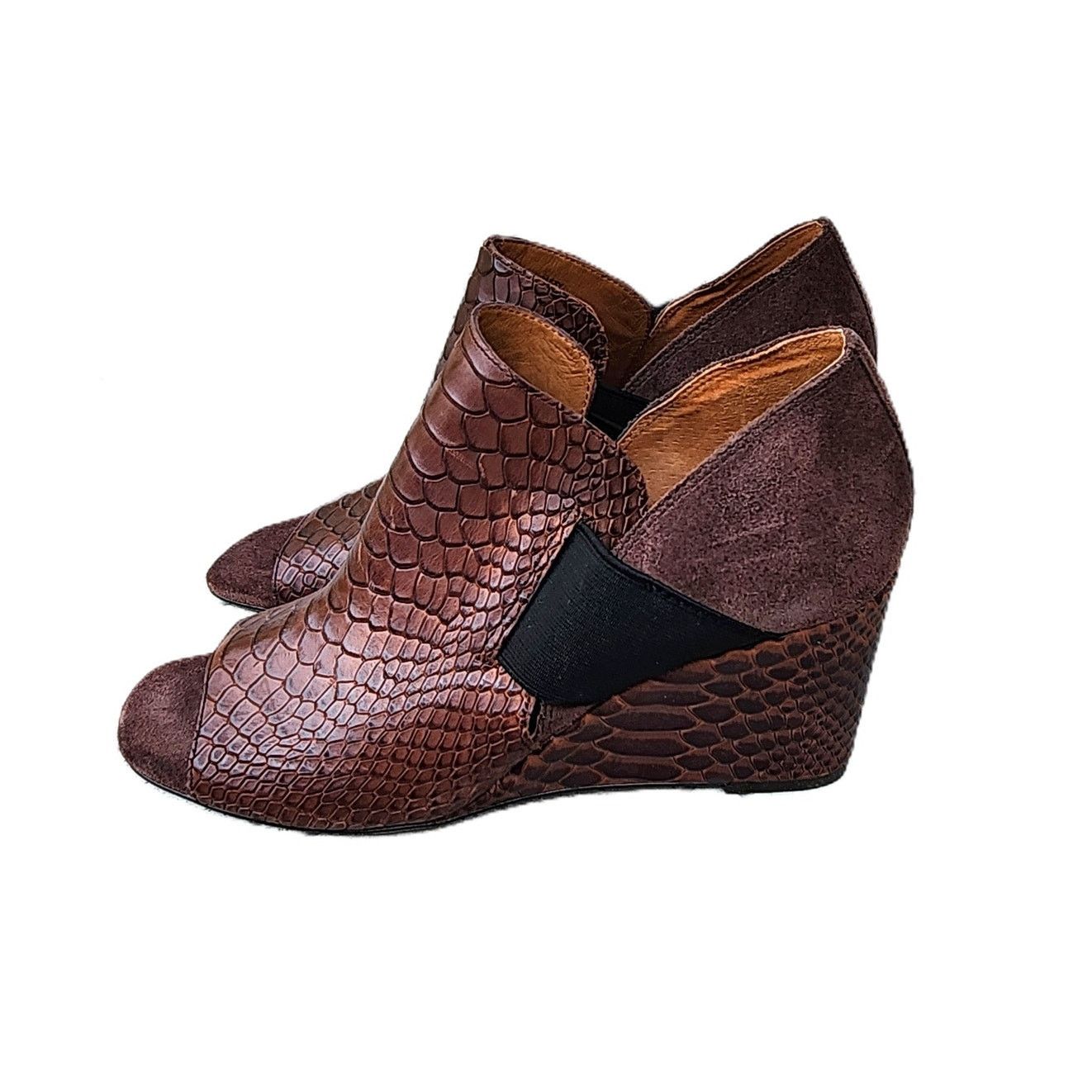 Donald Pliner Donald Pliner Lizzy Snake Embossed Leather Wedge Sandals Size US 8.5 / IT 38.5 - 9 Thumbnail