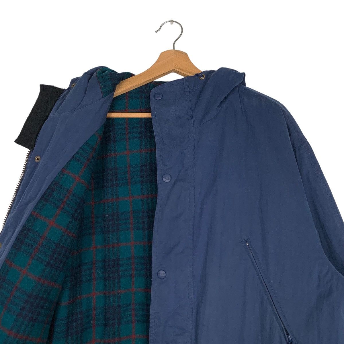 L.L. Bean L.L BEAN Tartan Lined Hooded Chore Jacket Parka #0353-C16 Size US L / EU 52-54 / 3 - 11 Thumbnail