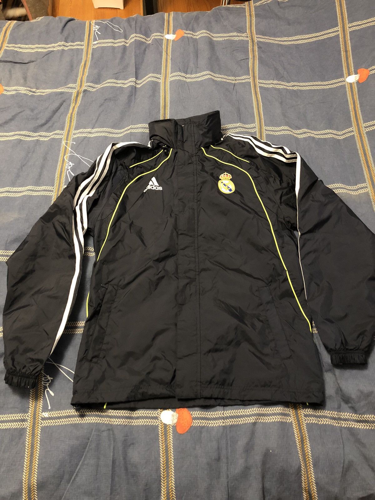 Adidas Real Madrid Adidas lightweight jacket Size US M / EU 48-50 / 2 - 1 Thumbnail