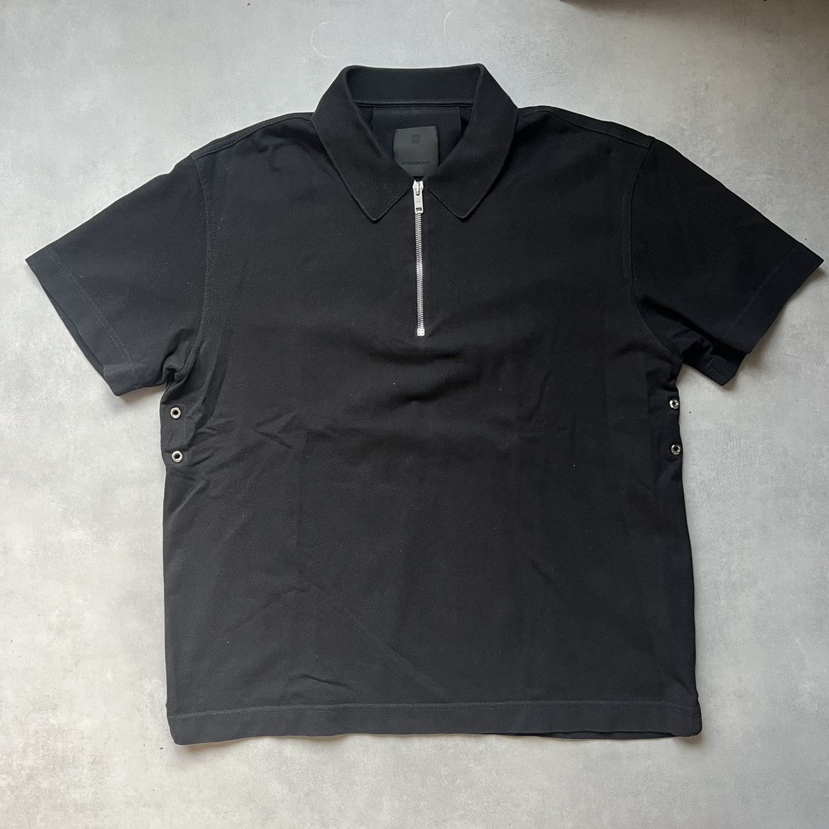f*y様 GIVENCHY starlongsleevepolo by Ricc Sell Givenchy Star Applique Long-Sleeve Polo Shirt - Black