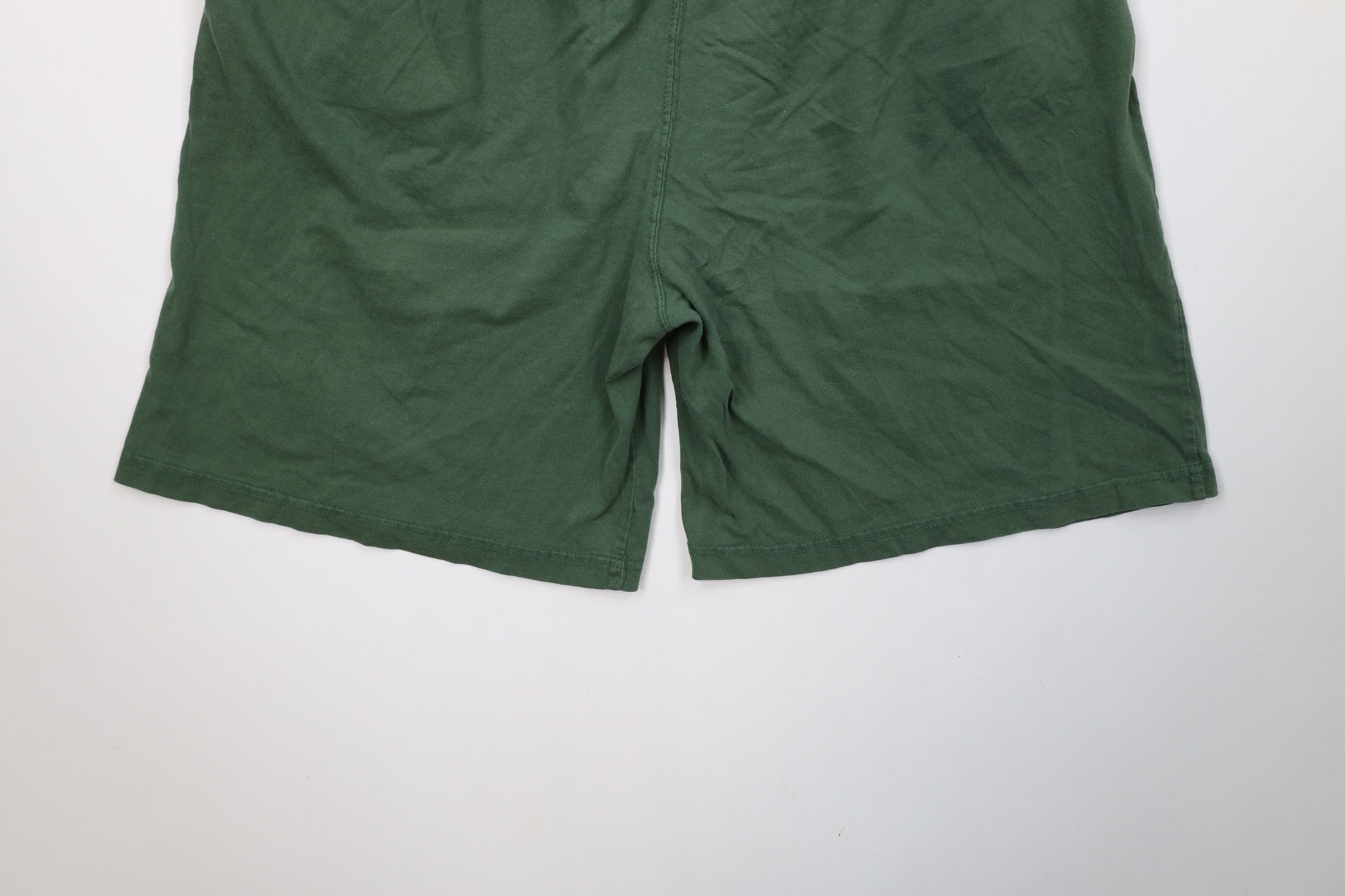 Vintage Vintage 90s Faded Eastern Michigan University Shorts Green Size US 34 / EU 50 - 14 Thumbnail