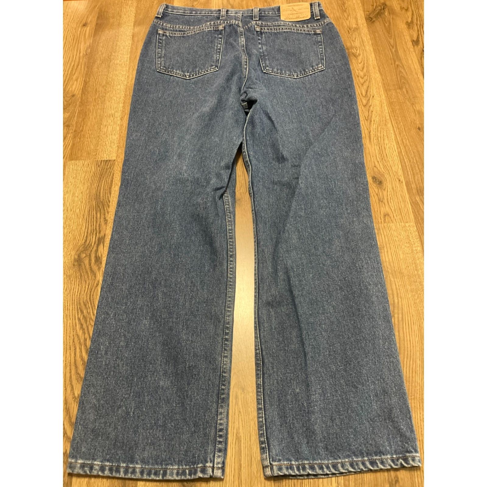 Eddie Bauer Eddie Bauer Jeans Women's Size 16 Blue Denim Straight Leg Pockets Regular Fit Size 38" / US 16 / IT 52 - 2 Thumbnail