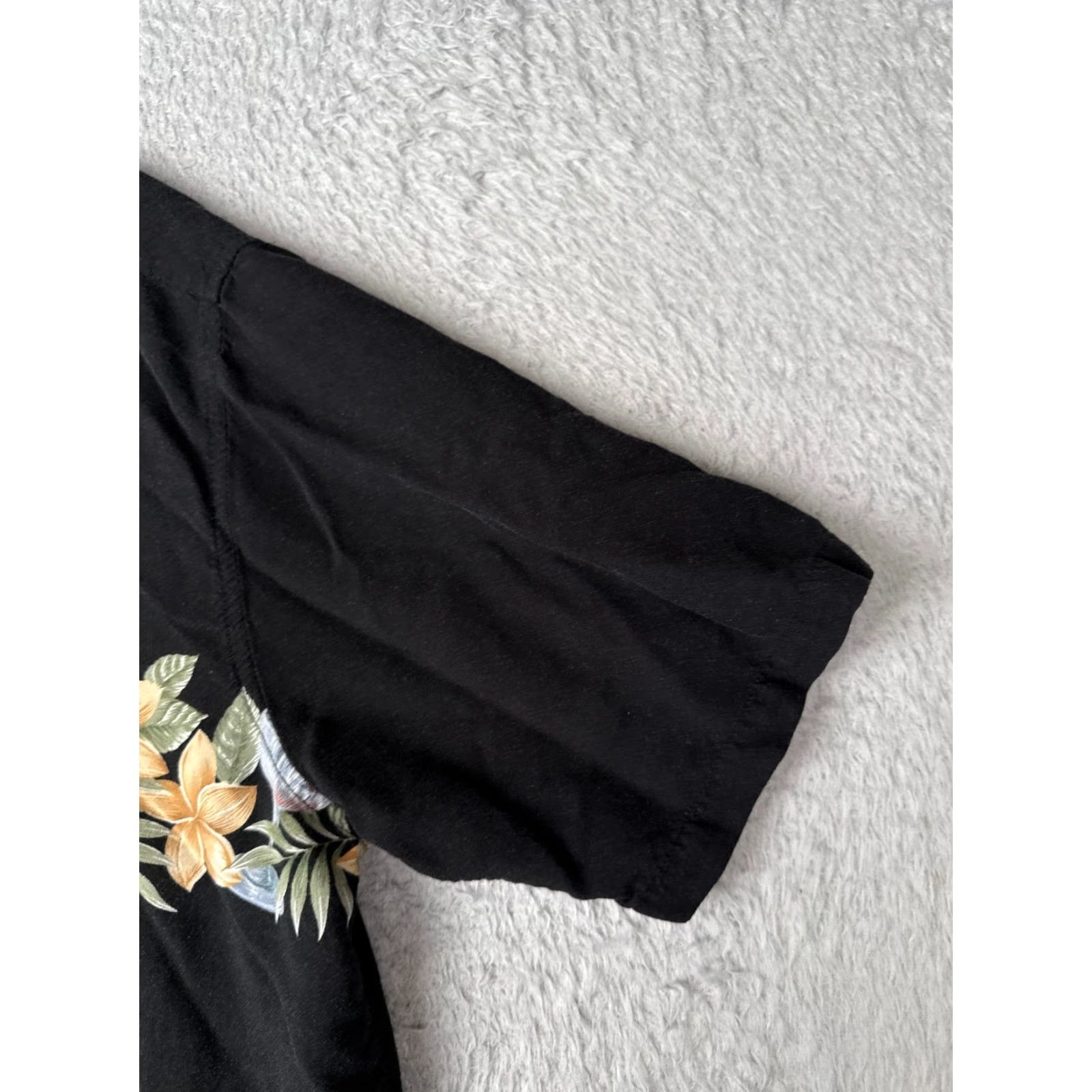 Basic Editions Basic Editions Shirt Men Medium Black Floral Cocktail 100% Rayon Hawaiian Button Size US M / EU 48-50 / 2 - 2 Thumbnail