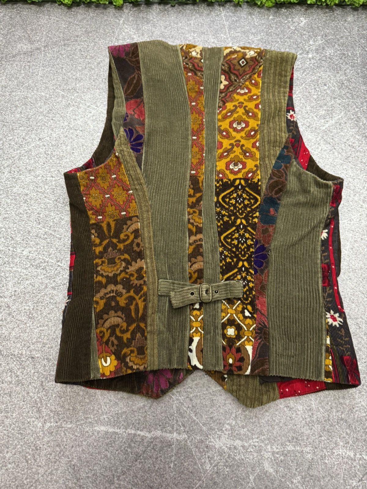 Dolce & Gabbana Vintage 1990s Dolce & Gabbana Velvet Patchwork Vest Boro Size S / US 4 / IT 40 - 13 Thumbnail