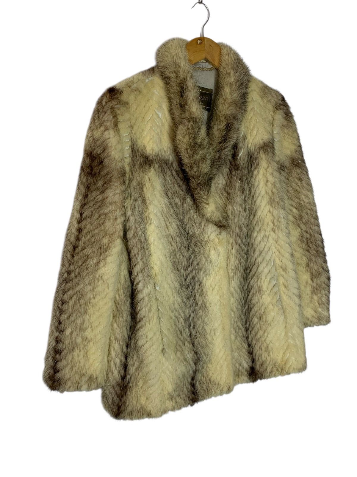 Japanese Brand Mink Fur Mooncresent Japanese Brand Jacket Size US M / EU 48-50 / 2 - 1 Thumbnail