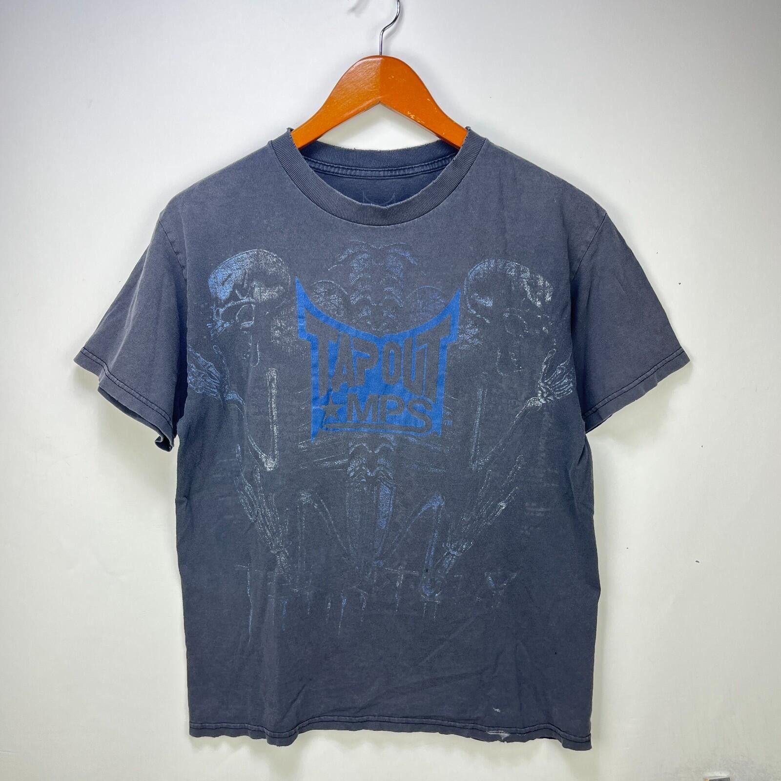 Vintage Vintage Y2K Tapout MMA Skulls Graphic Faded T Shirt Medium Size US XL / EU 56 / 4 - 1 Thumbnail