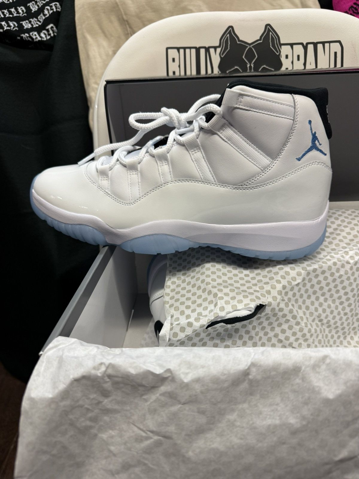 Jordan Brand Jordan 11 Retro “Legend Blue” Columbia Size US 13 / EU 46 - 7 Thumbnail