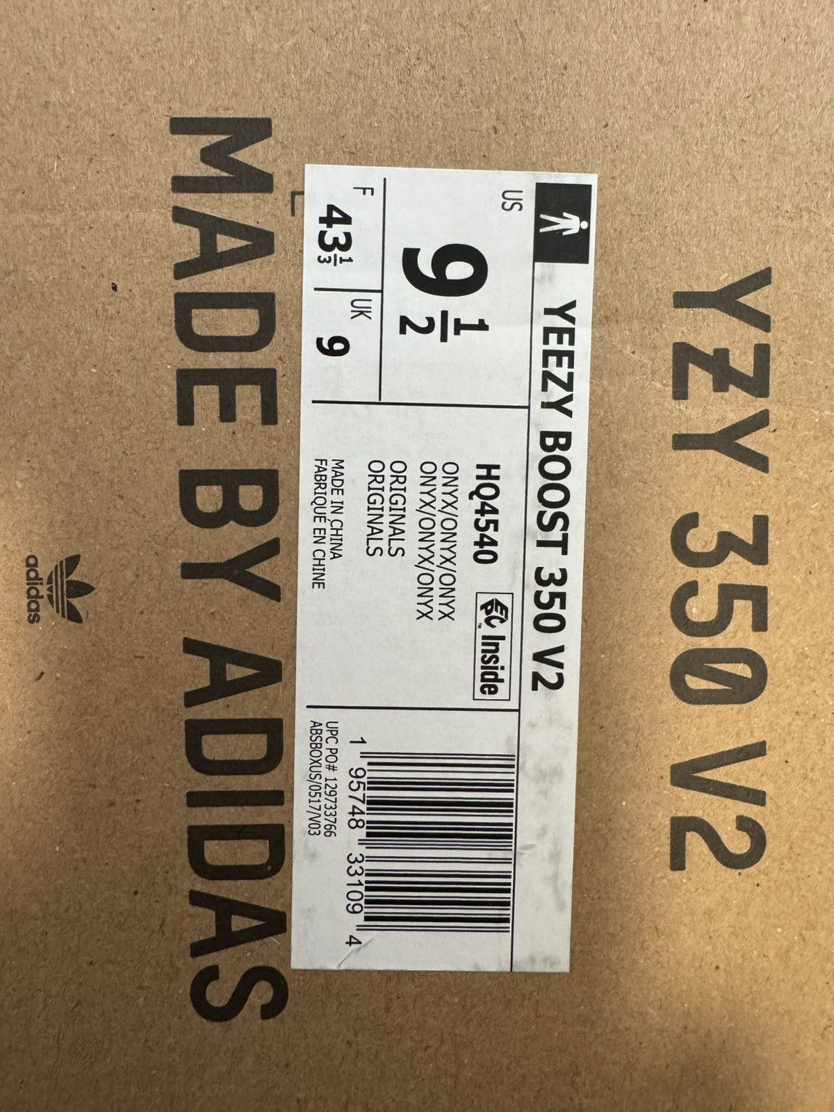 Adidas Yeezy 350 V2 - Onyx 9.5 Size US 9.5 / EU 42-43 - 9 Thumbnail
