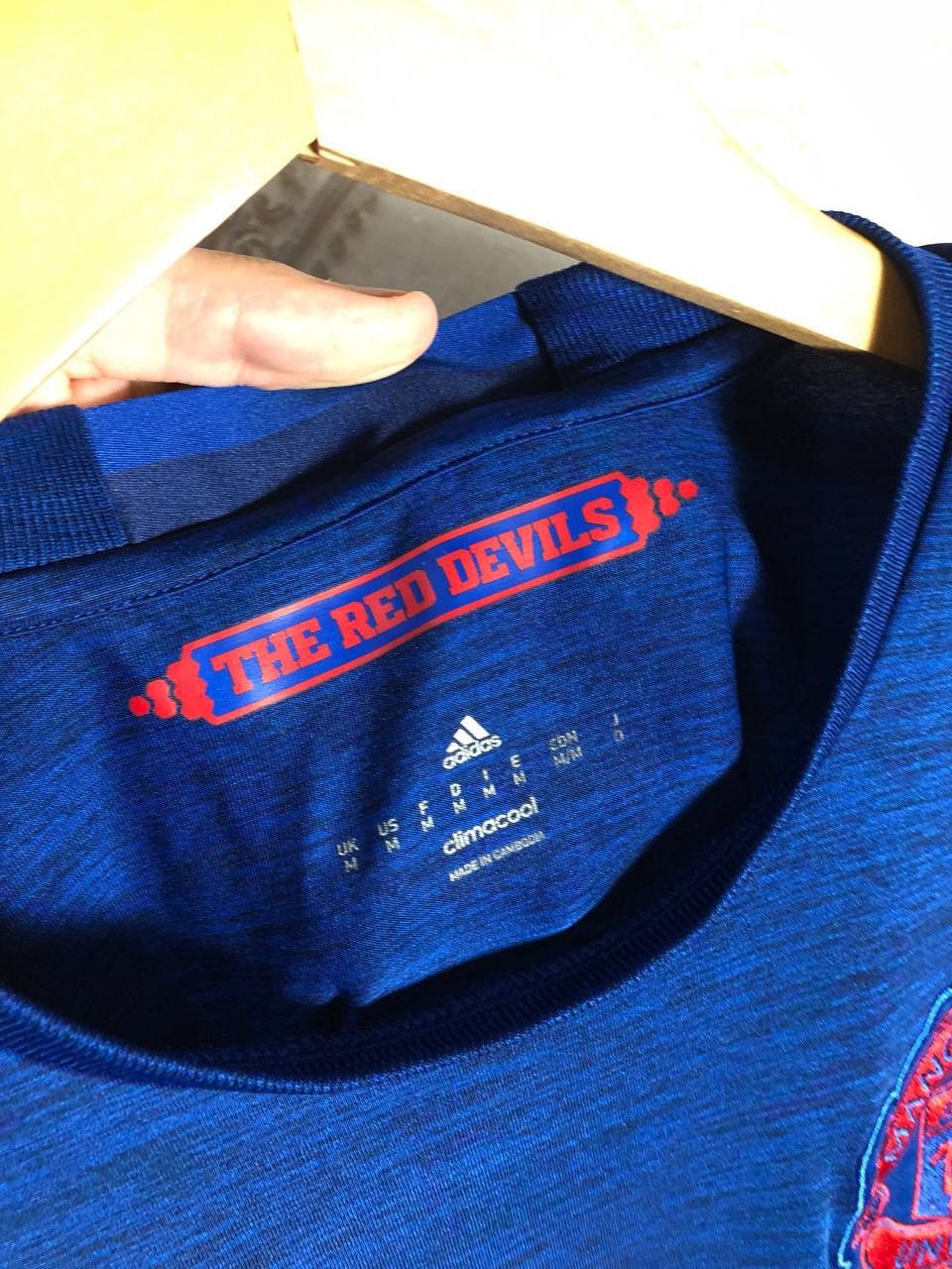 Adidas × Vintage VERY RARE ADIDAS FC MANCHESTER UNITED ENGLAND SOCCER JERSEY Size US M / EU 48-50 / 2 - 5 Thumbnail