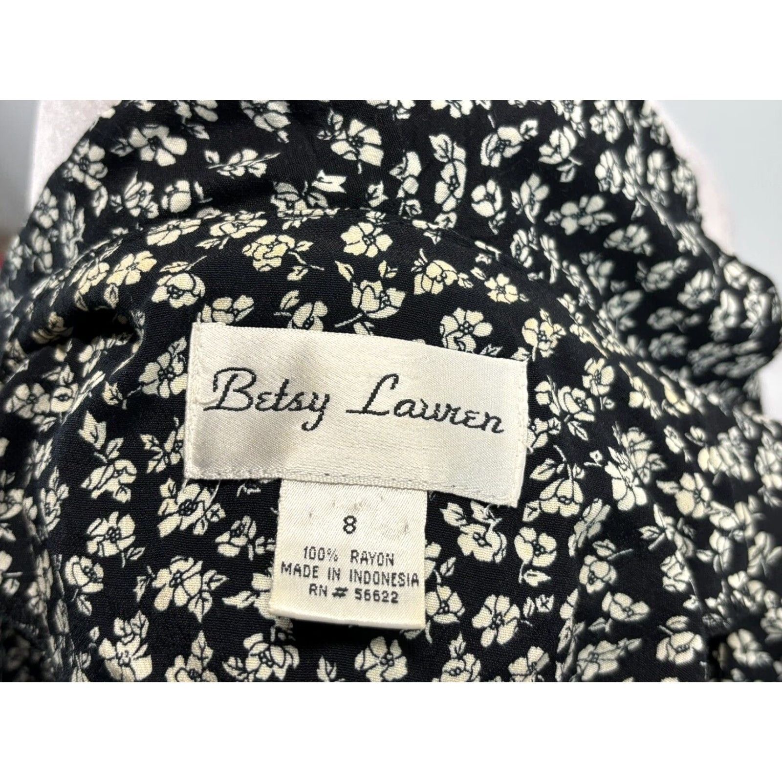 Vintage VINTAGE Betsy Lauren Floral Midi Dress White Grunge Ruffle Sz 8 Womens 90s Size M / US 6-8 / IT 42-44 - 8 Thumbnail