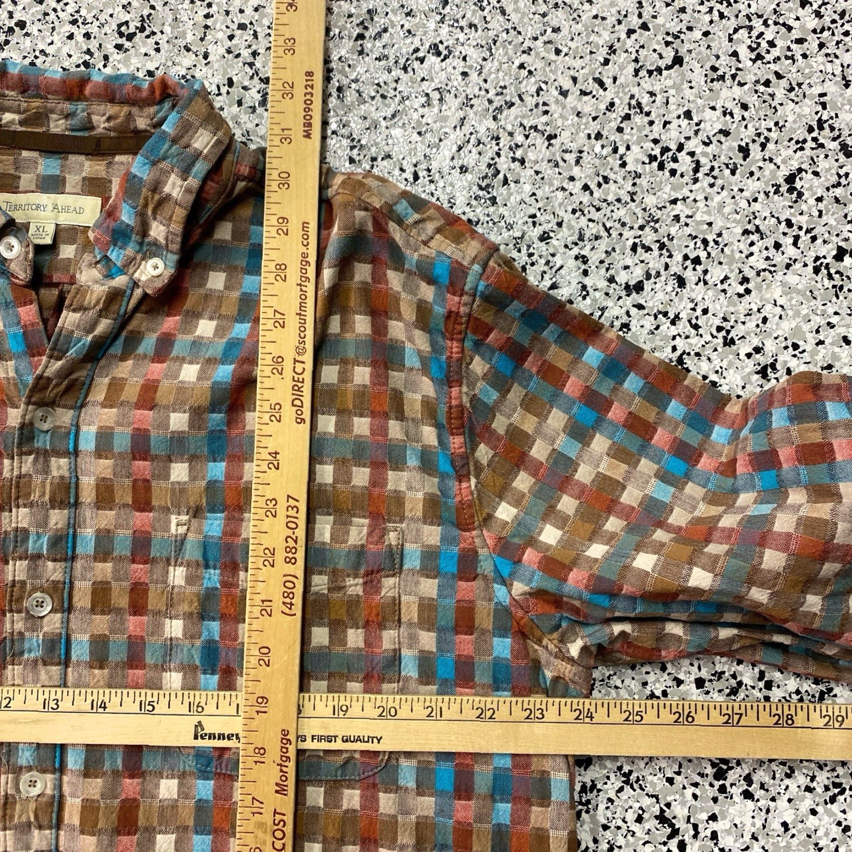 The Territory Ahead VINTAGE Territory Ahead Shirt Mens XL Button Down Check Aztec Pockets Size US XL / EU 56 / 4 - 3 Thumbnail