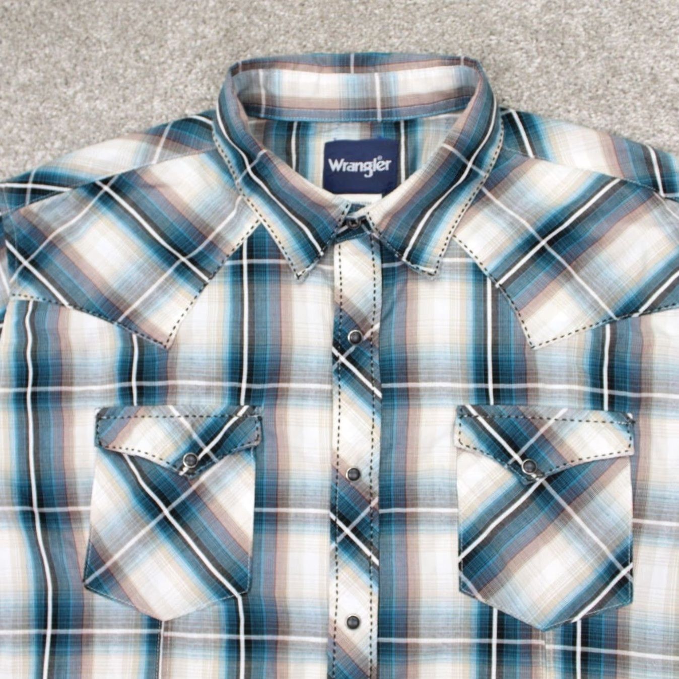Wrangler Wrangler Pearl Snap Shirt Mens XL Plaid Blue/Tan Long Sleeve Button-Up Western Cotton/Poly Shirt Size US XL / EU 56 / 4 - 5 Thumbnail